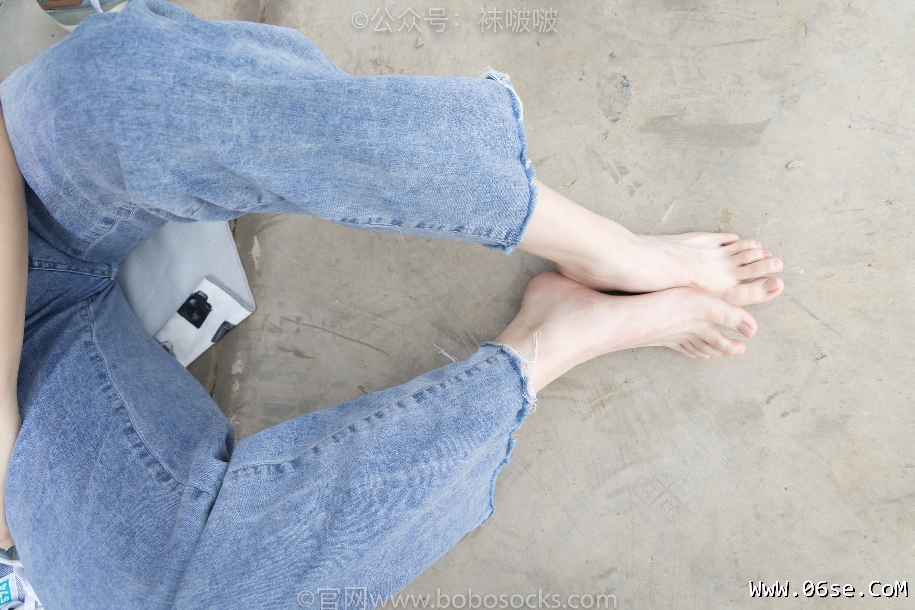 图片[136]-BoBoSocks袜啵啵 No.020 熊熊-NB运动鞋、蓝色短棉袜、裸足[150P]-六色网
