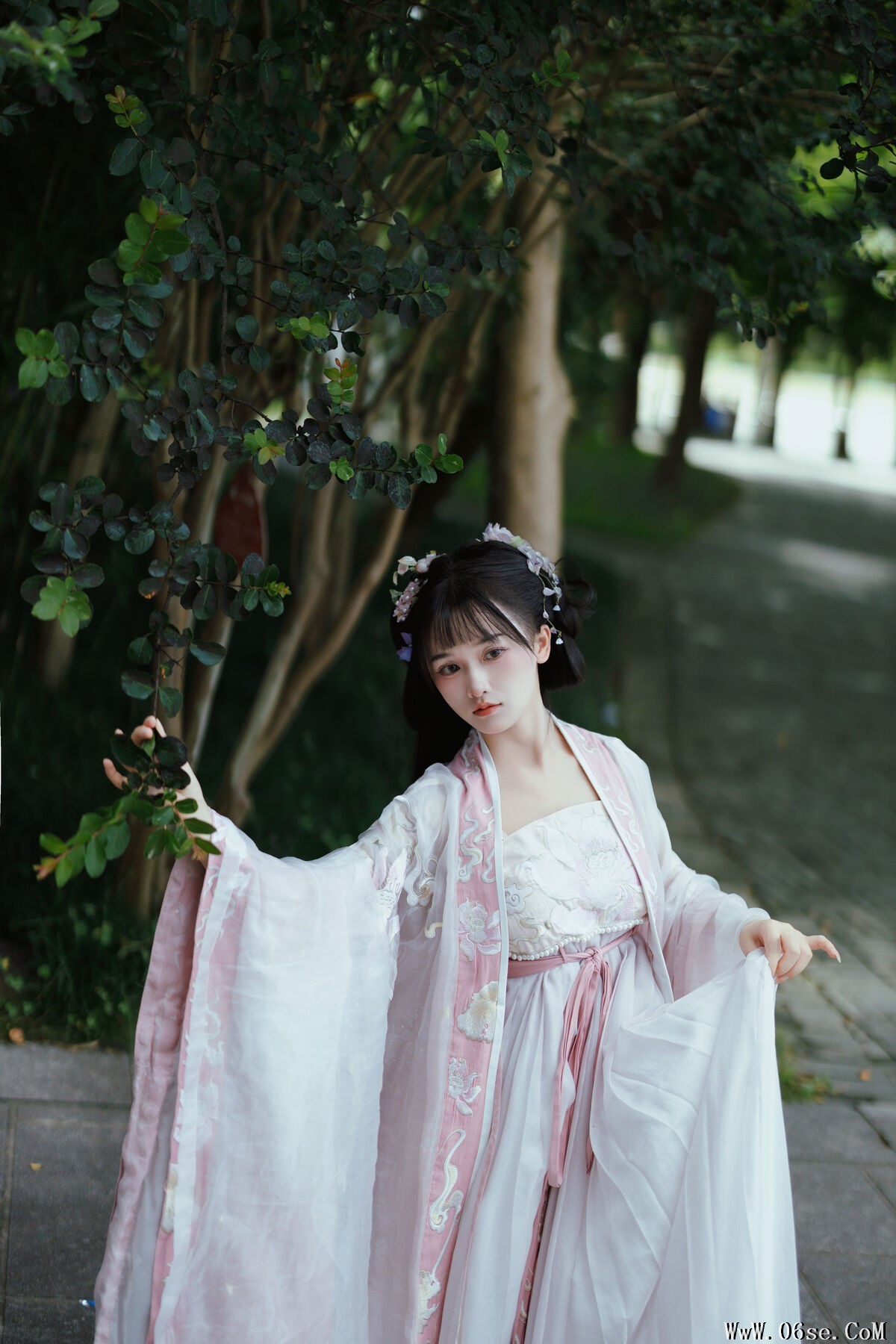 图片[23]-YiTuYu艺图语 Vol.7426 Yi Ming[38P]-六色网