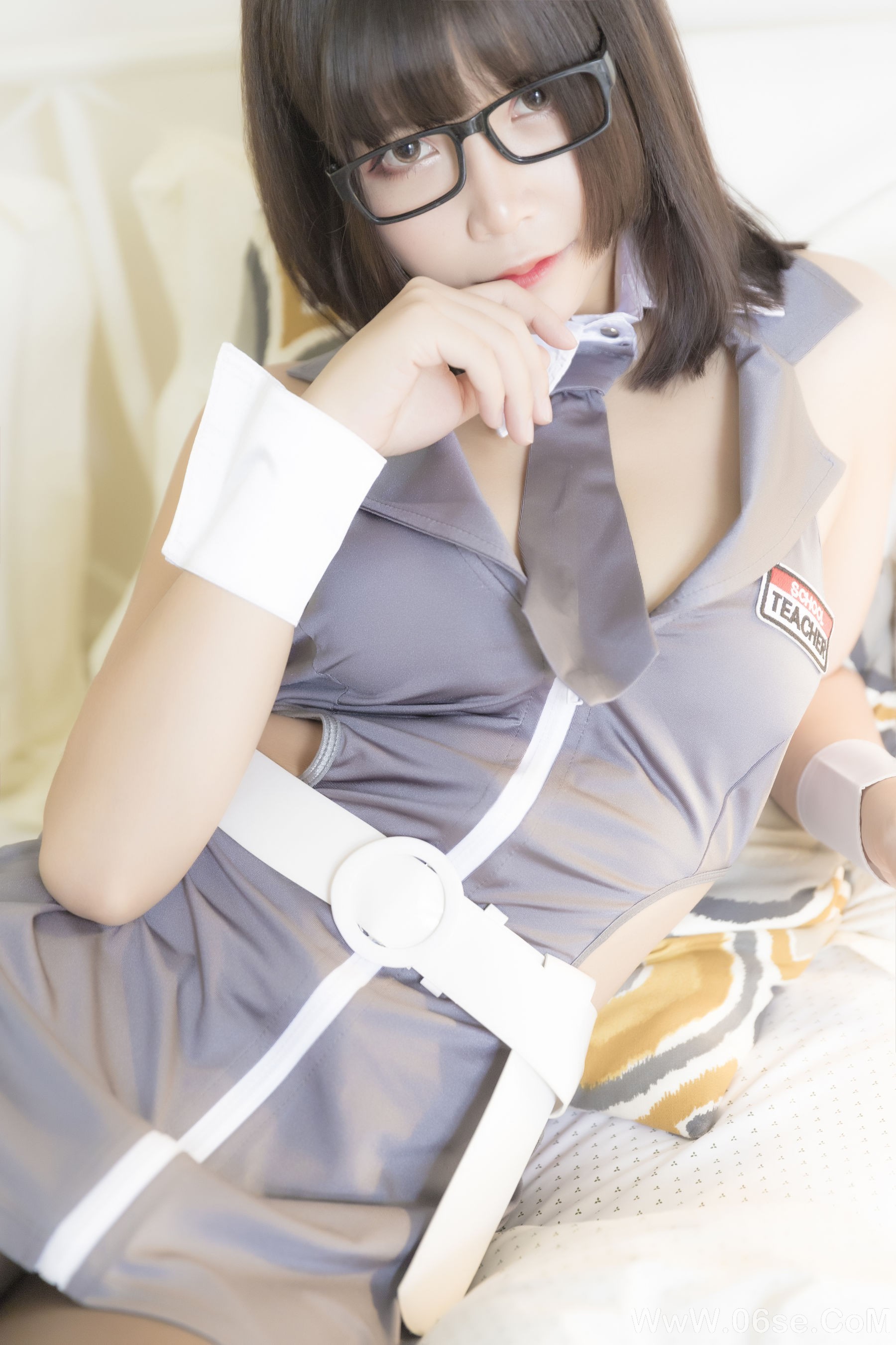 图片[9]-二次元妹子抱走莫子aa 黑丝制服[45P]-六色网