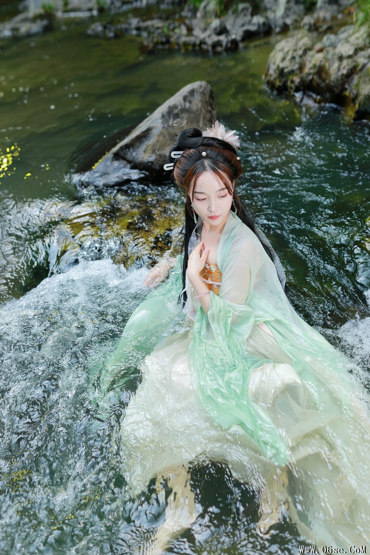 图片[19]-YiTuYu艺图语 Vol.5233 Yu Yan[38P]-六色网