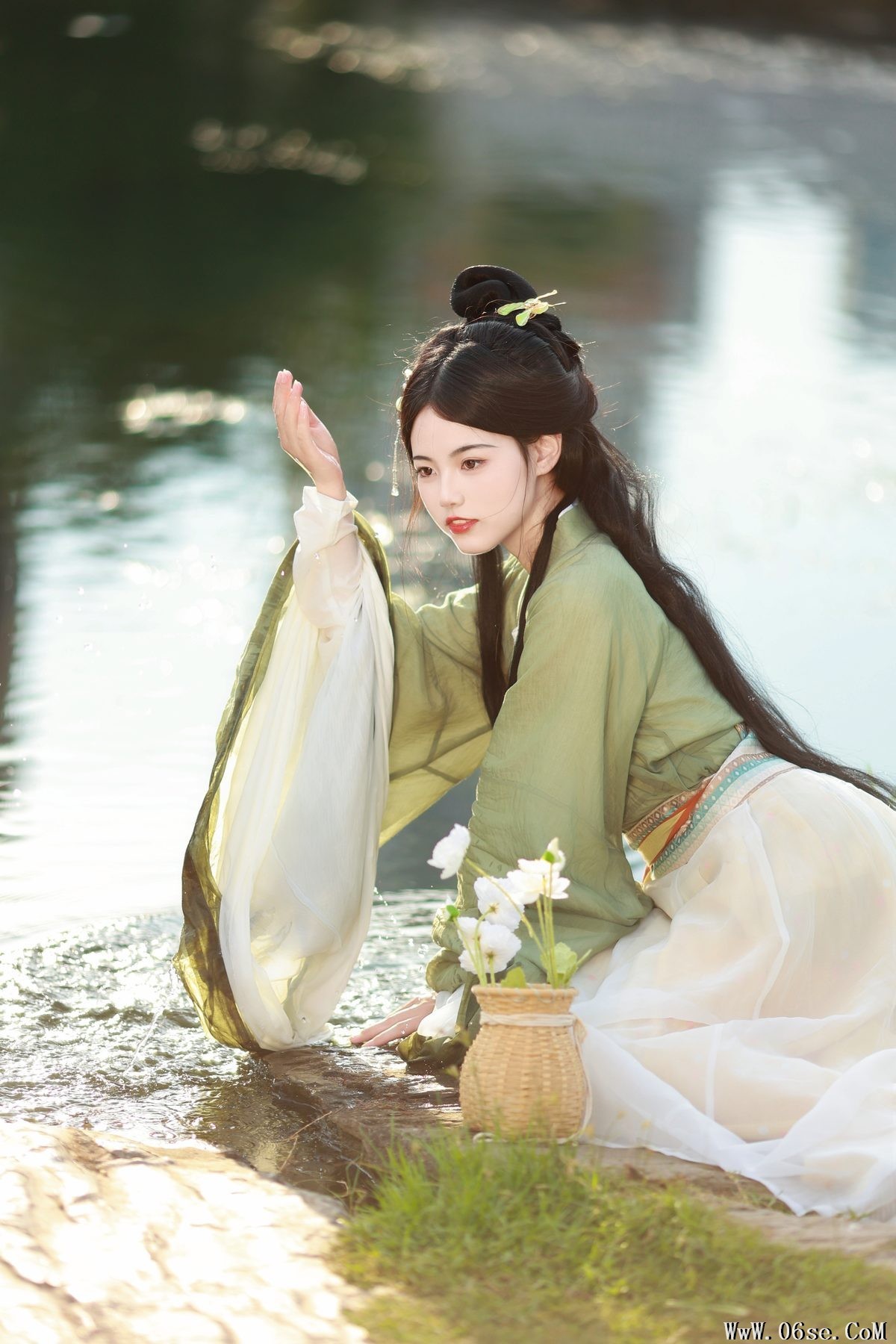 图片[13]-YiTuYu艺图语 Vol.5352 Yu Xiao Li Lili[46P]-六色网