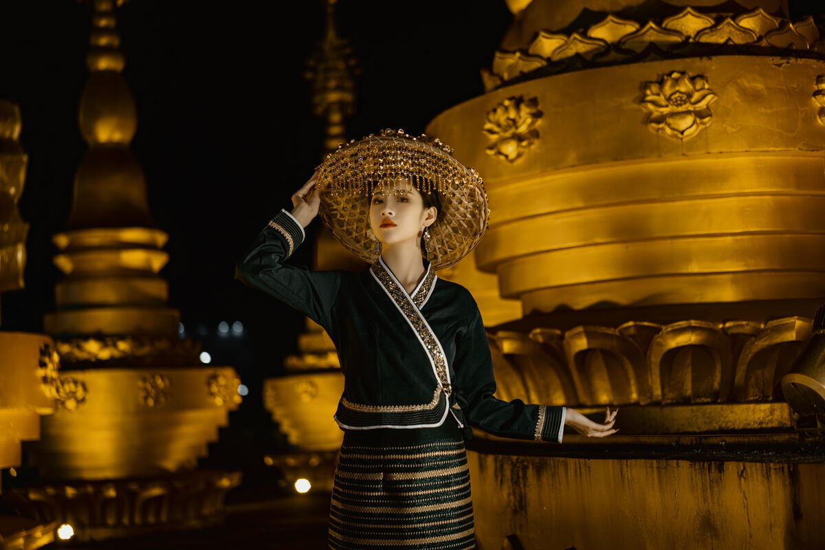 图片[24]-YiTuYu艺图语 Vol.7526 Ran Ran[26P]-六色网