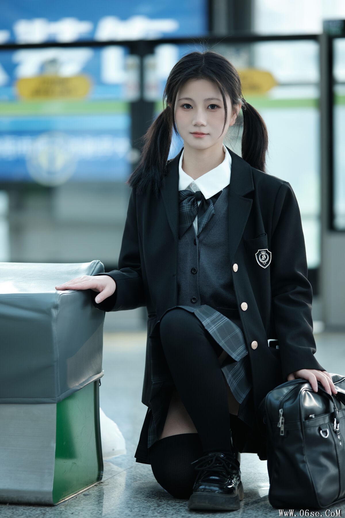 图片[4]-YiTuYu艺图语 Vol.6803 Rou Song Bao[25P]-六色网