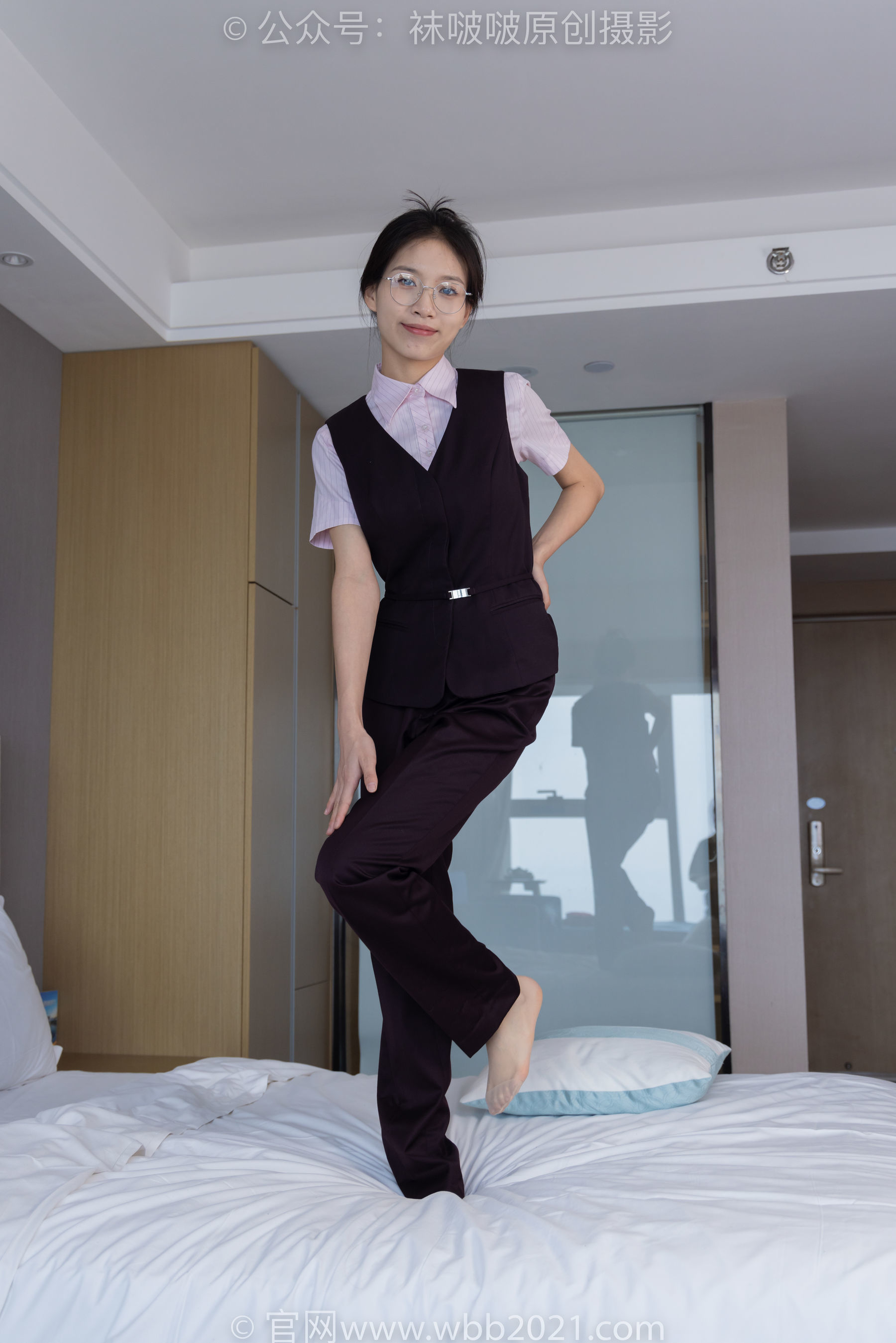 图片[25]-BoBoSocks袜啵啵 No.271 芝士 -平底鞋、短肉丝、银行制服[146P]-六色网