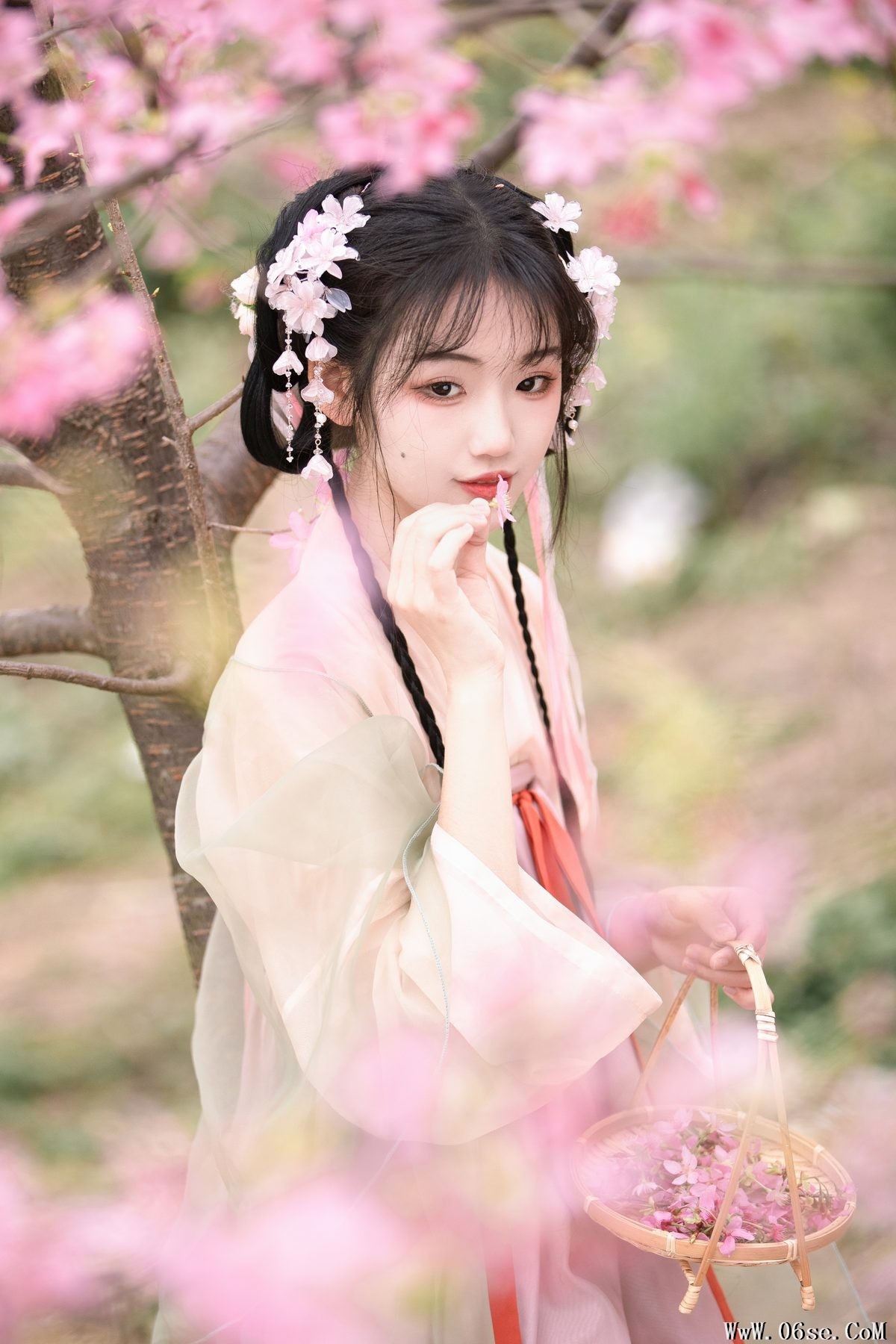 图片[21]-YiTuYu艺图语 Vol.3853 Wan Jiang Ting[33P]-六色网