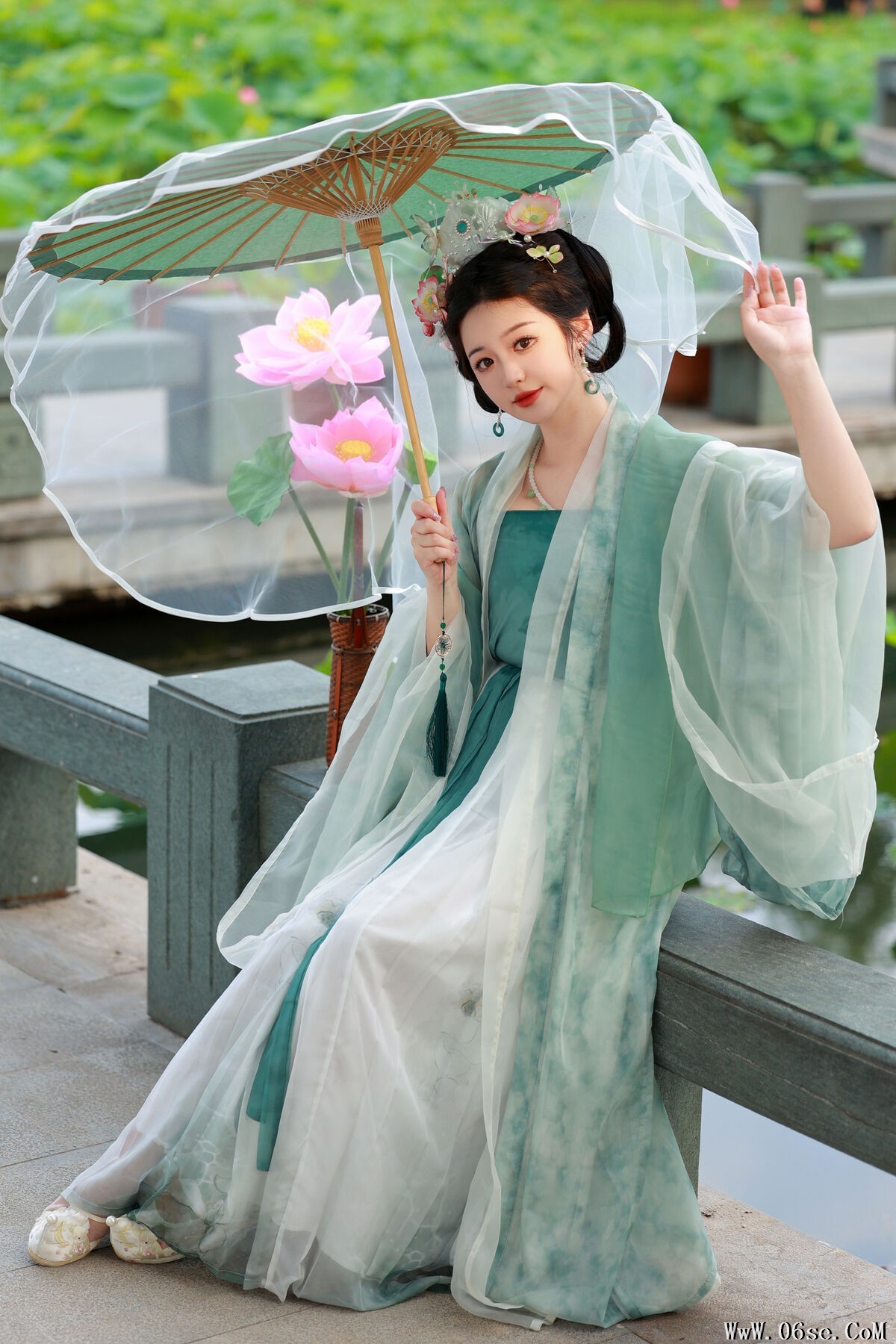 图片[12]-YiTuYu艺图语 Vol.7419 Bu Ke Ai De He He Miao[35P]-六色网