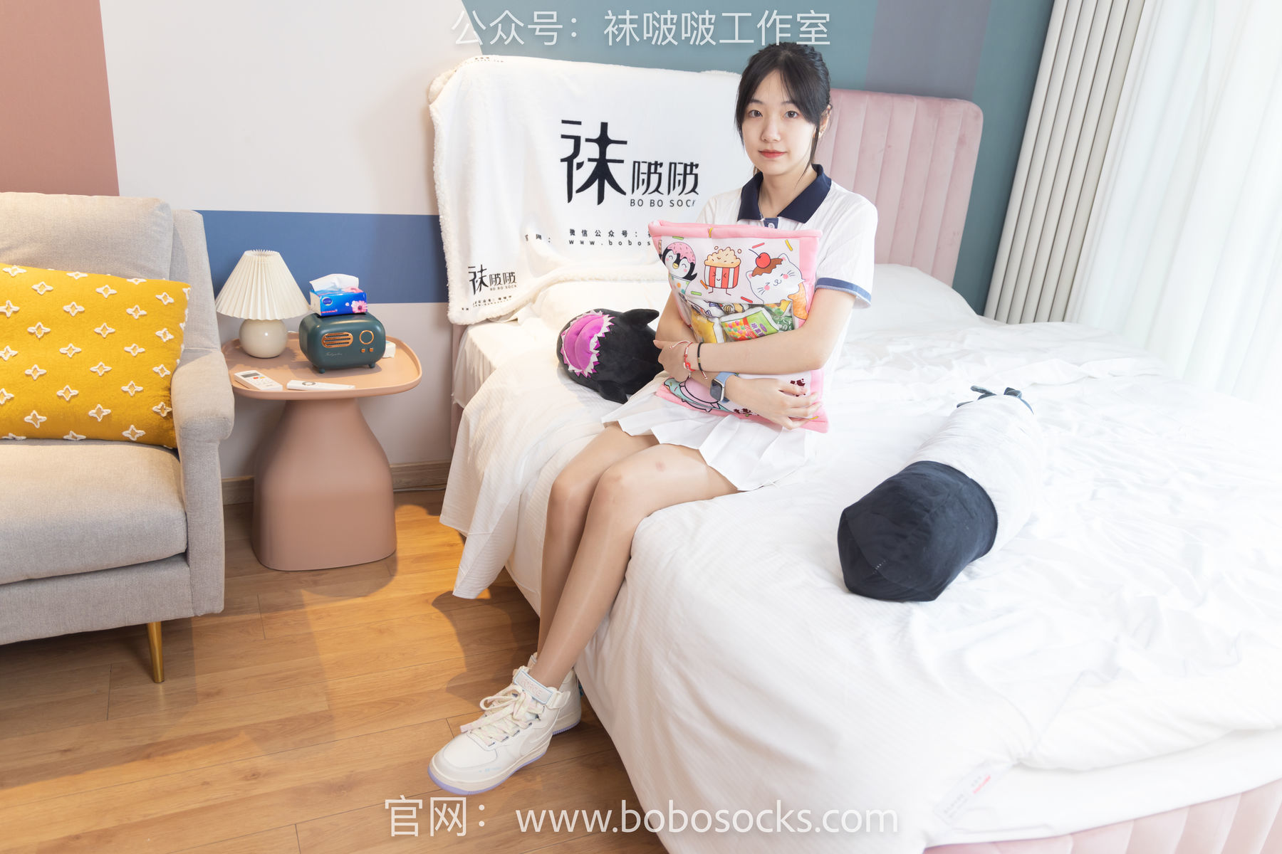 图片[3]-BoBoSocks袜啵啵 No.096 小甜豆-板鞋、白棉袜、油亮肉丝[145P]-六色网