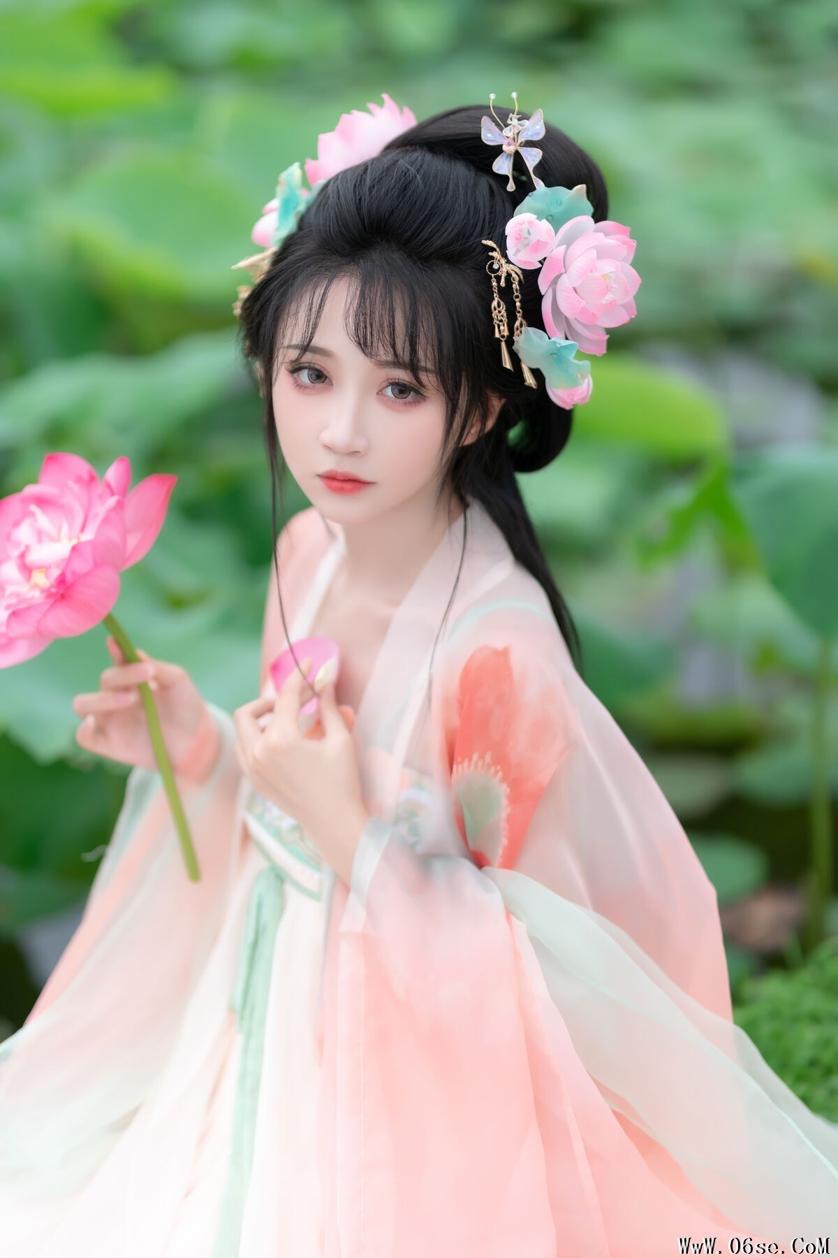 图片[14]-YiTuYu艺图语 Vol.7685 Qi Luo Sheng De Xiao Su Su[28P]-六色网