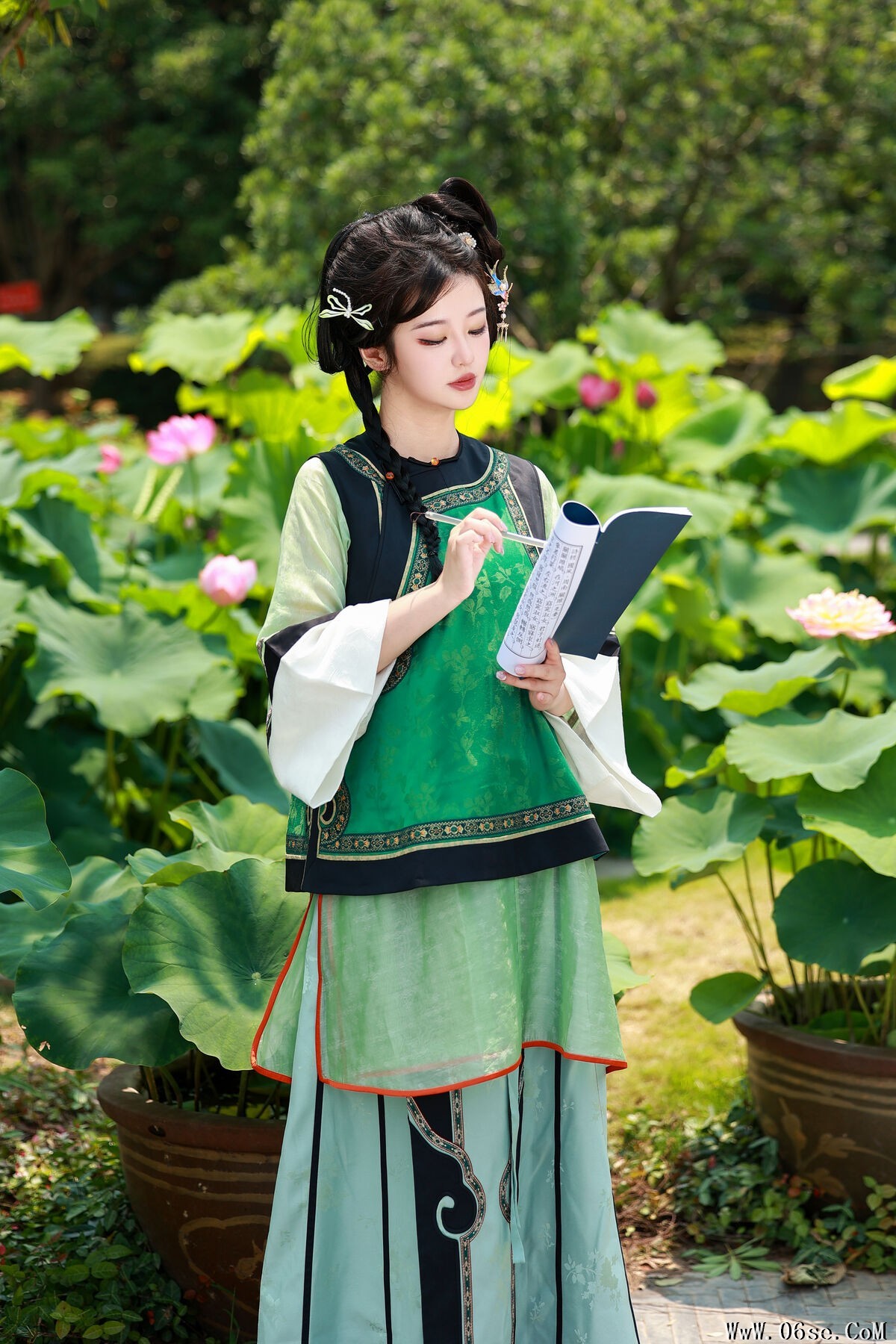 图片[22]-YiTuYu艺图语 Vol.7399 Bu Ke Ai De He He Miao[53P]-六色网