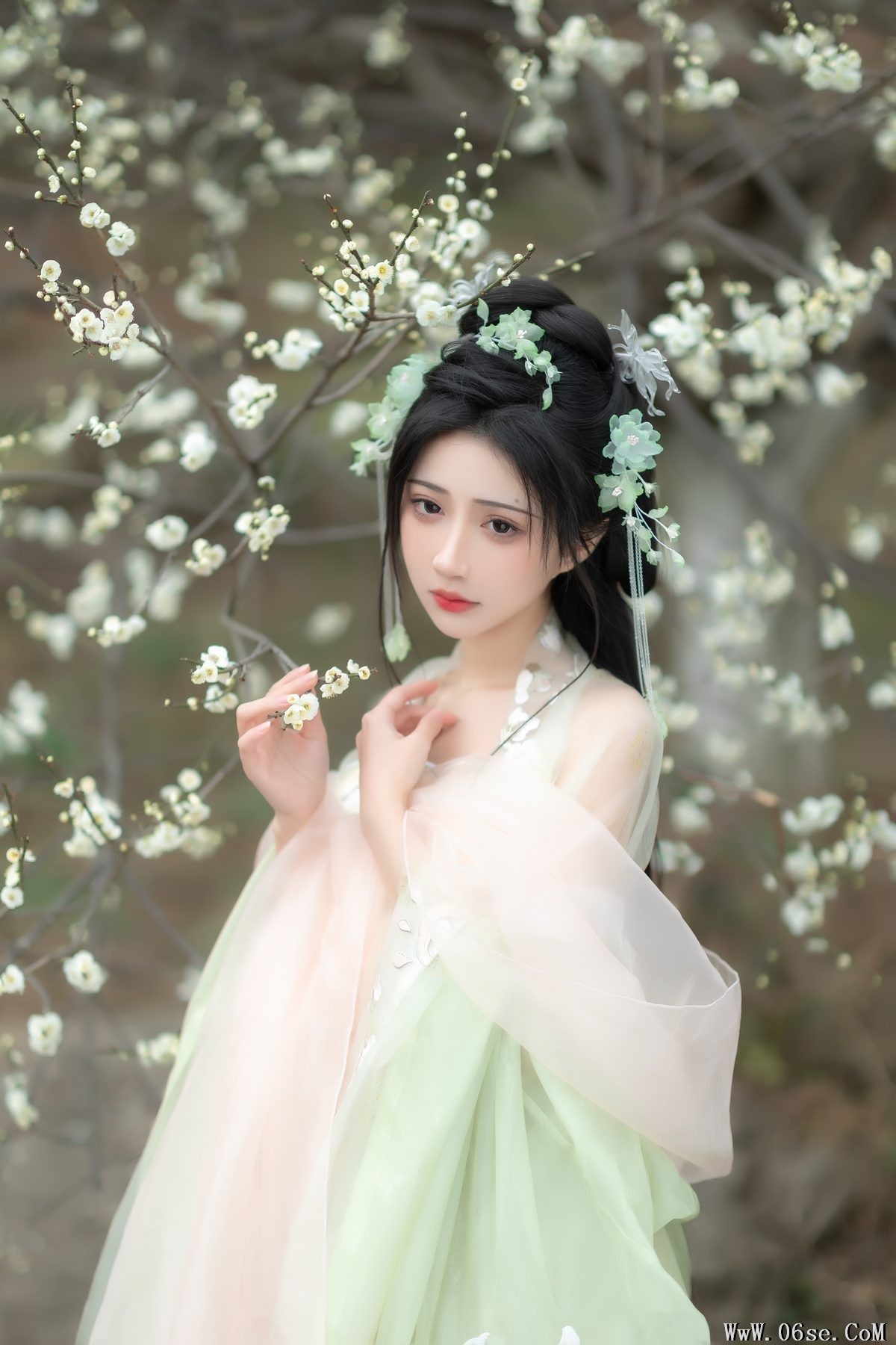图片[3]-YiTuYu艺图语 Vol.3722 Qi Luo Sheng De Xiao Su Su[26P]-六色网