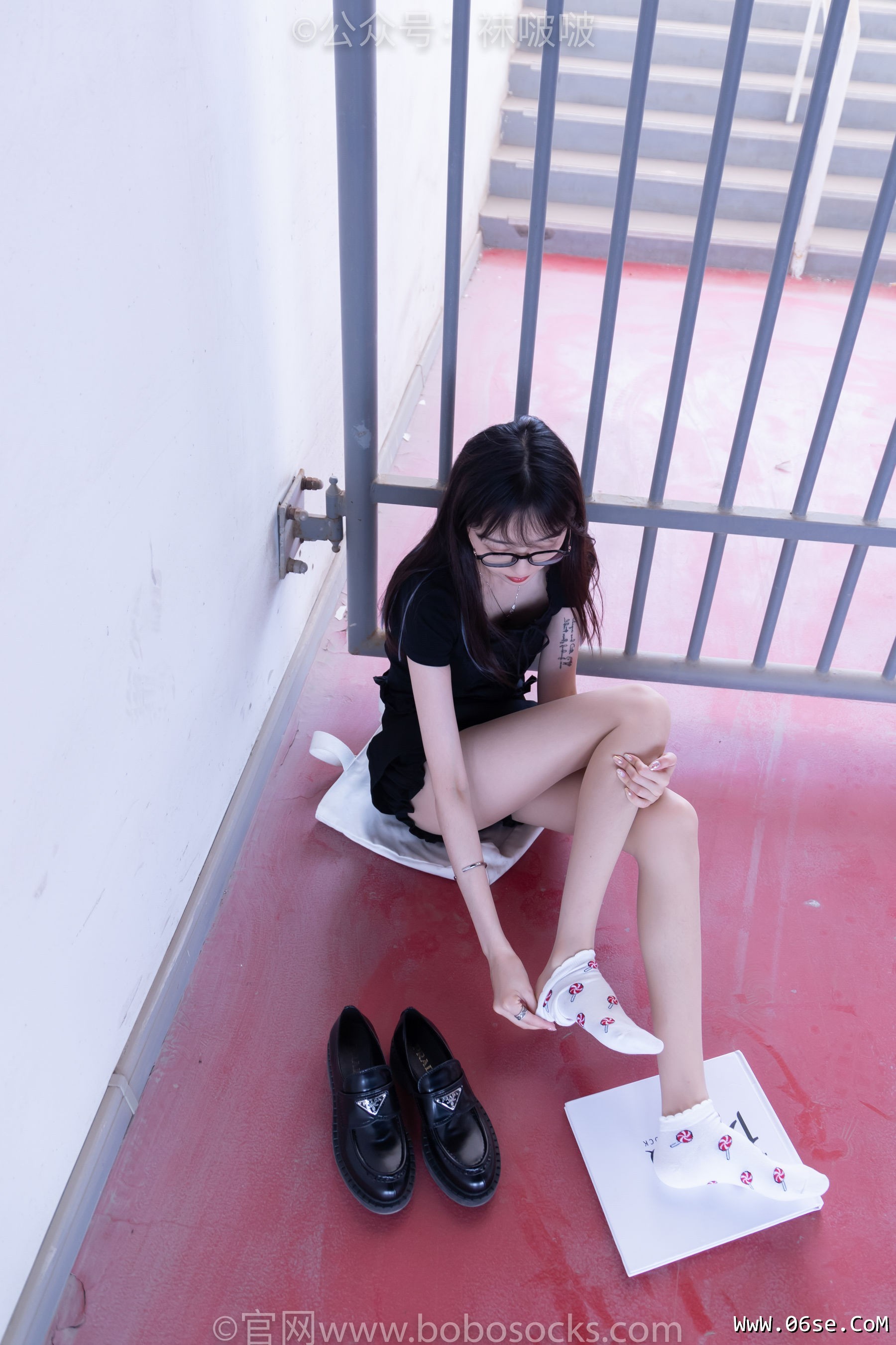 图片[91]-BoBoSocks袜啵啵 No.030 稚予- 皮鞋、短白棉袜、肉丝[141P]-六色网