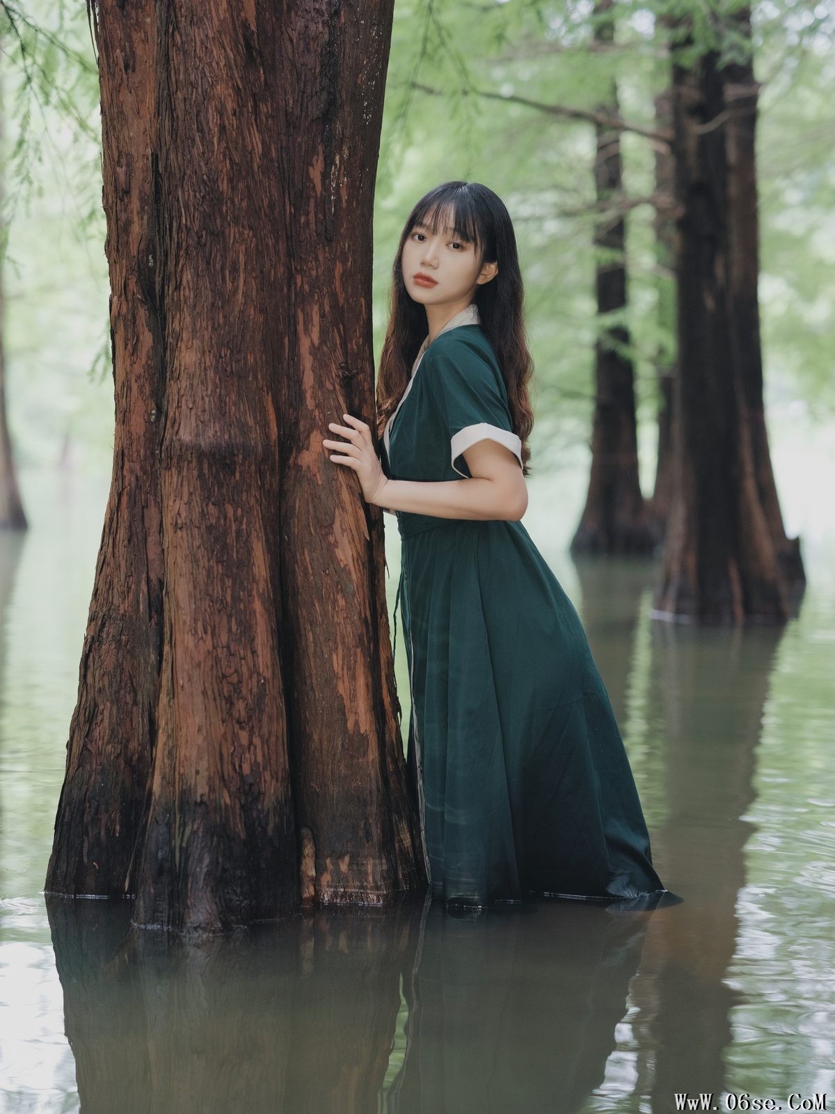 图片[28]-YiTuYu艺图语 Vol.4855 Yu Zhou Wu Di Chao Ji Nu Hai[40P]-六色网