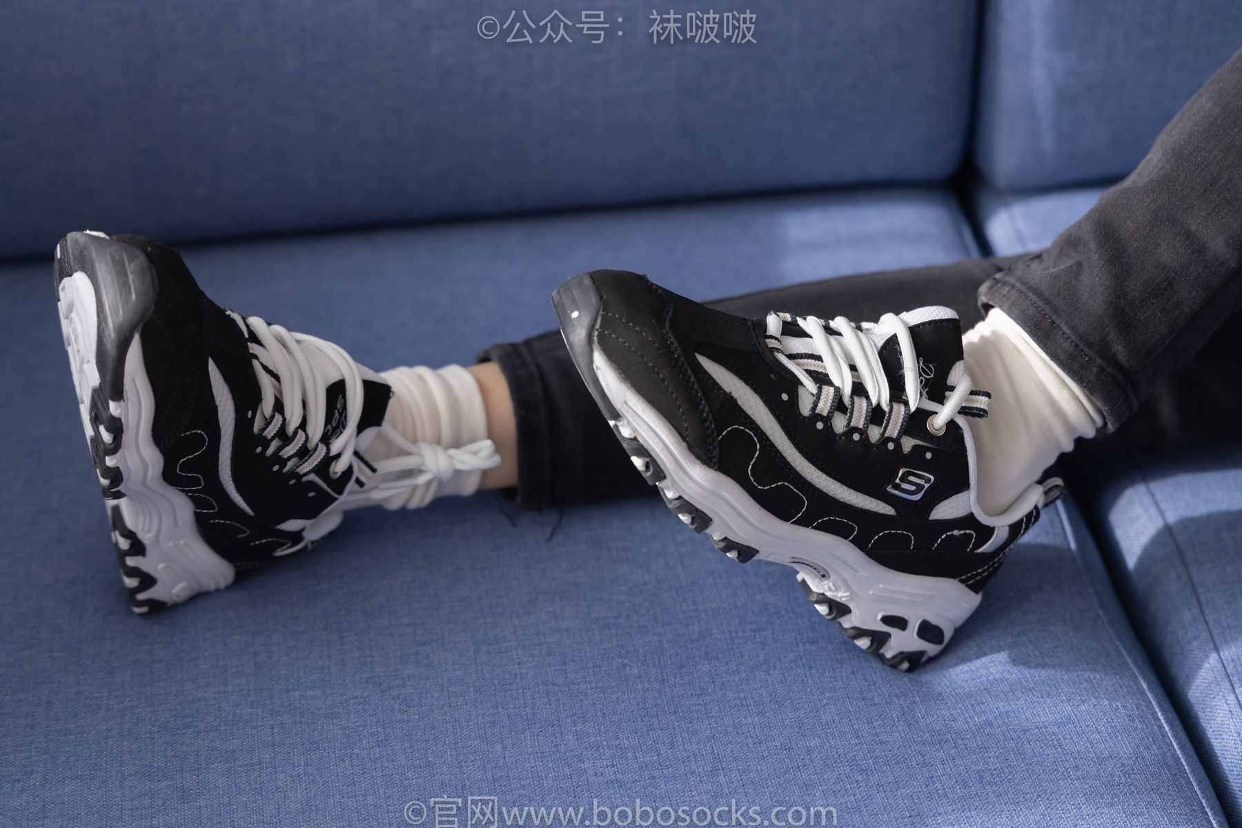 图片[29]-BoBoSocks袜啵啵 No.055 稚予-斯凯奇运动鞋、白棉袜、黑棉袜[139P]-六色网