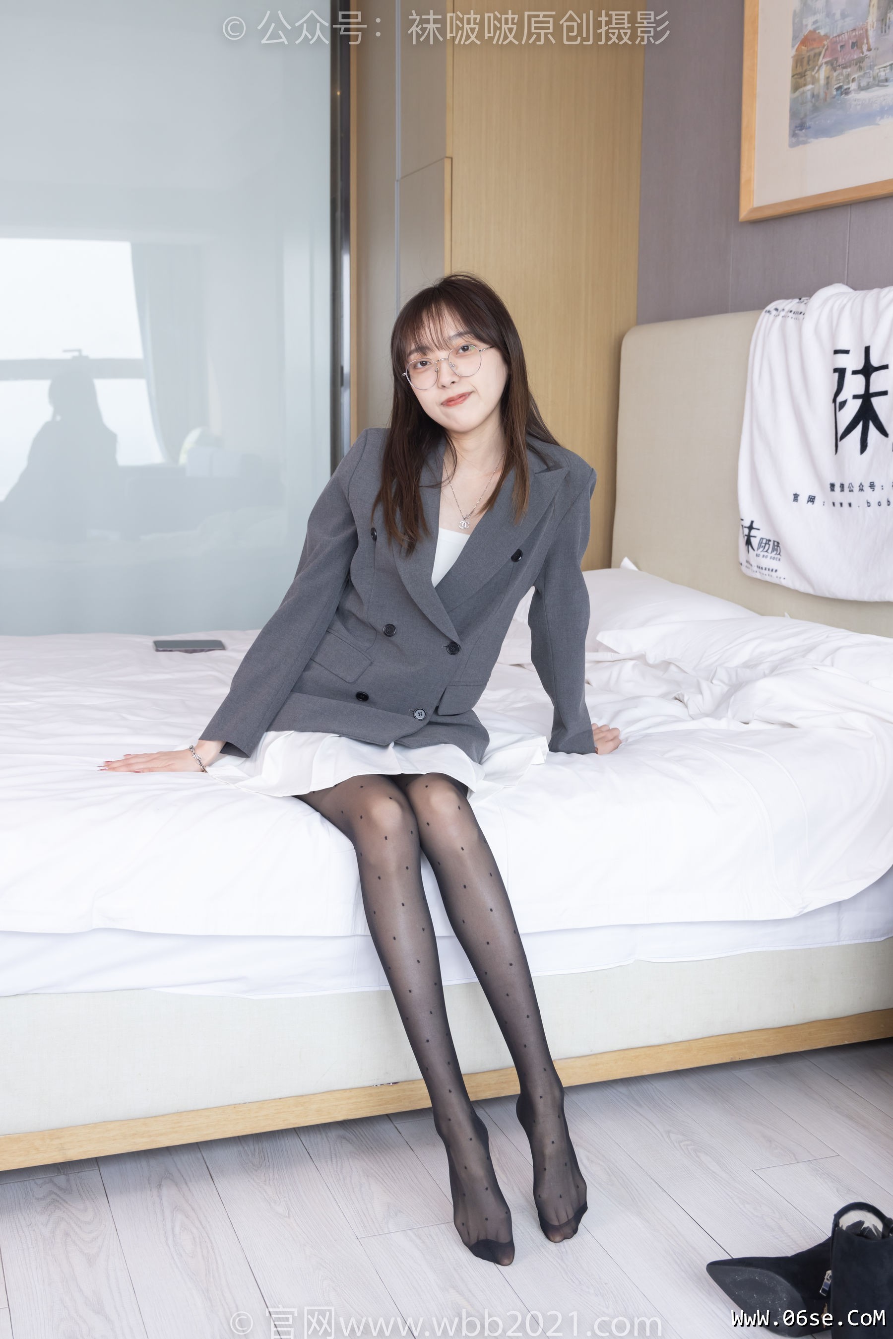 图片[41]-BoBoSocks袜啵啵 No.352 稚予 -短靴、波点黑丝[145P]-六色网