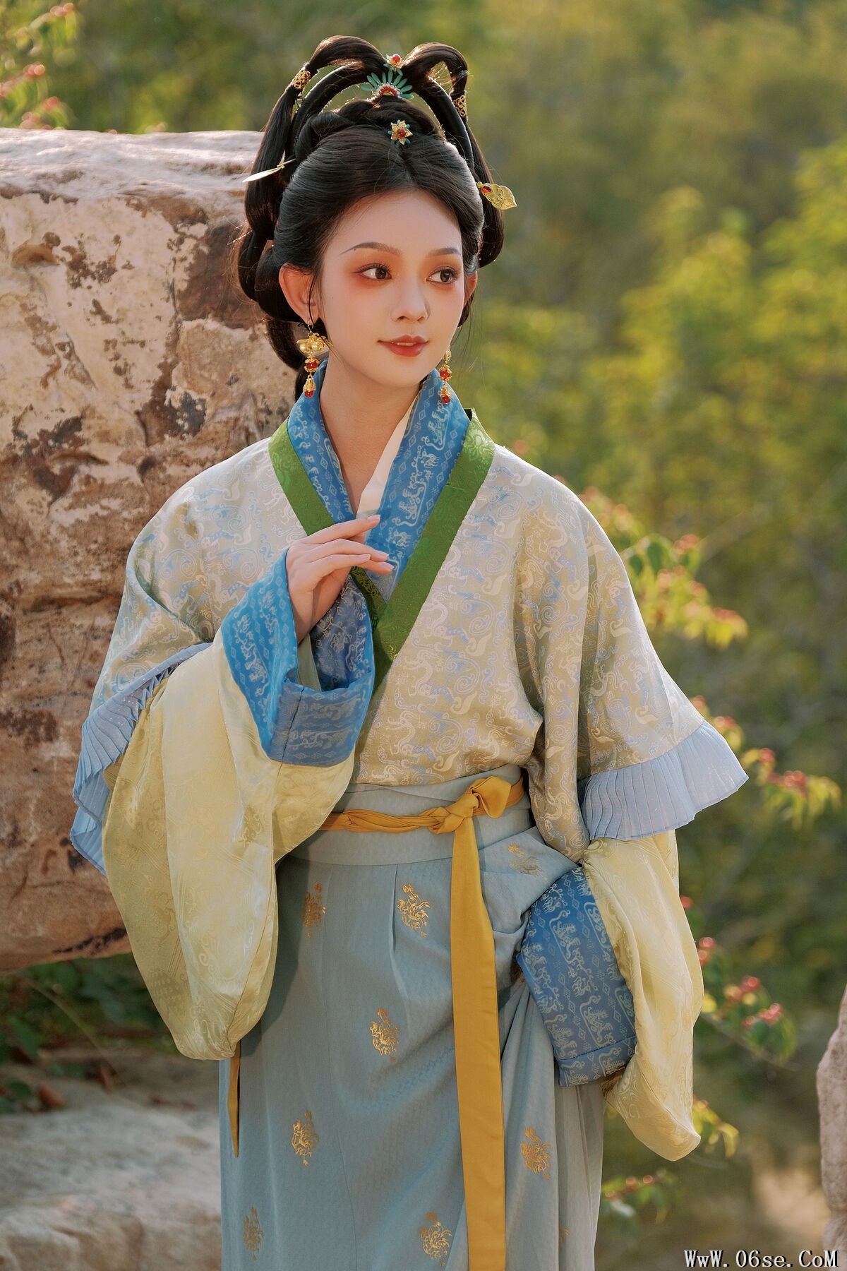 图片[9]-YiTuYu艺图语 Vol.7768 Qiu Qiu[32P]-六色网