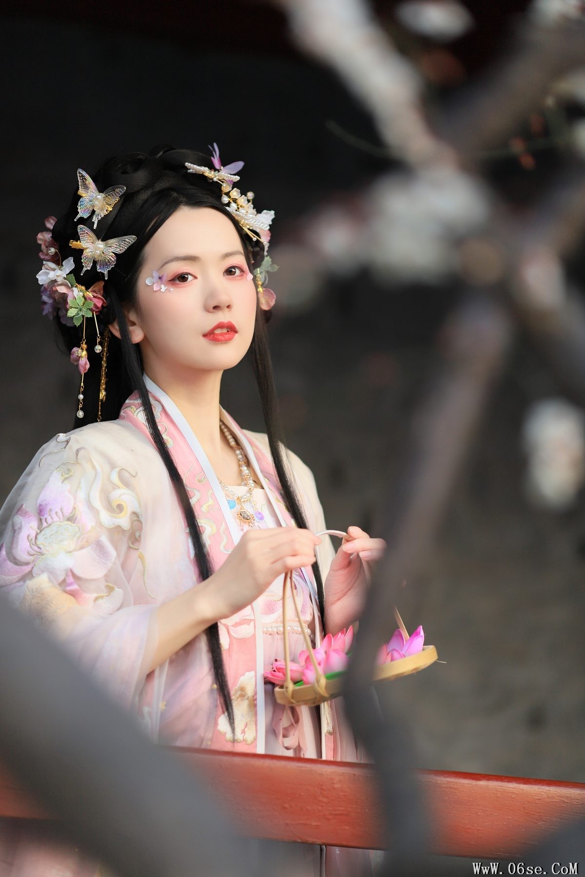 图片[24]-YiTuYu艺图语 Vol.5471 Ce Er Qing Xin Ting[36P]-六色网