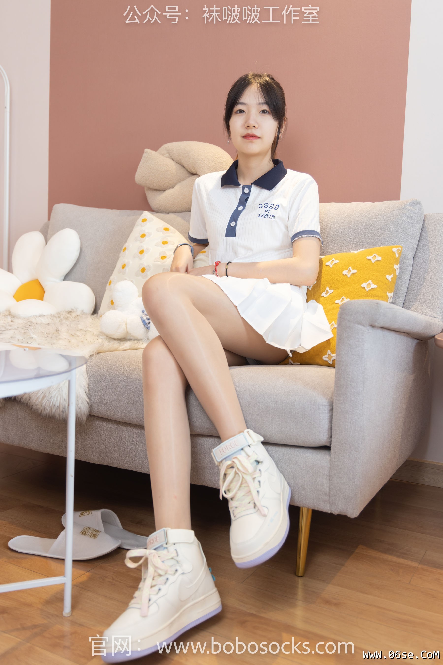 图片[26]-BoBoSocks袜啵啵 No.096 小甜豆-板鞋、白棉袜、油亮肉丝[145P]-六色网
