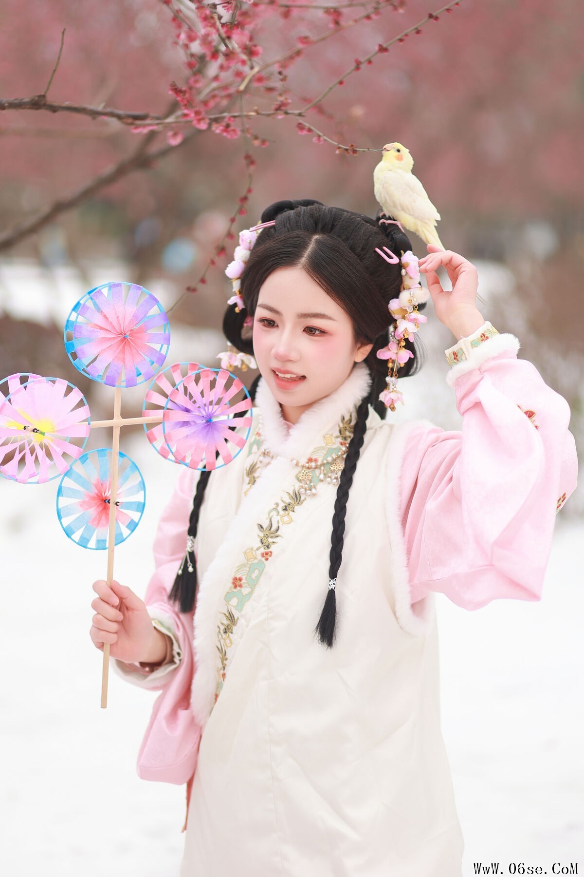 图片[27]-YiTuYu艺图语 Vol.6943 Xiao Du Tong Xue[27P]-六色网