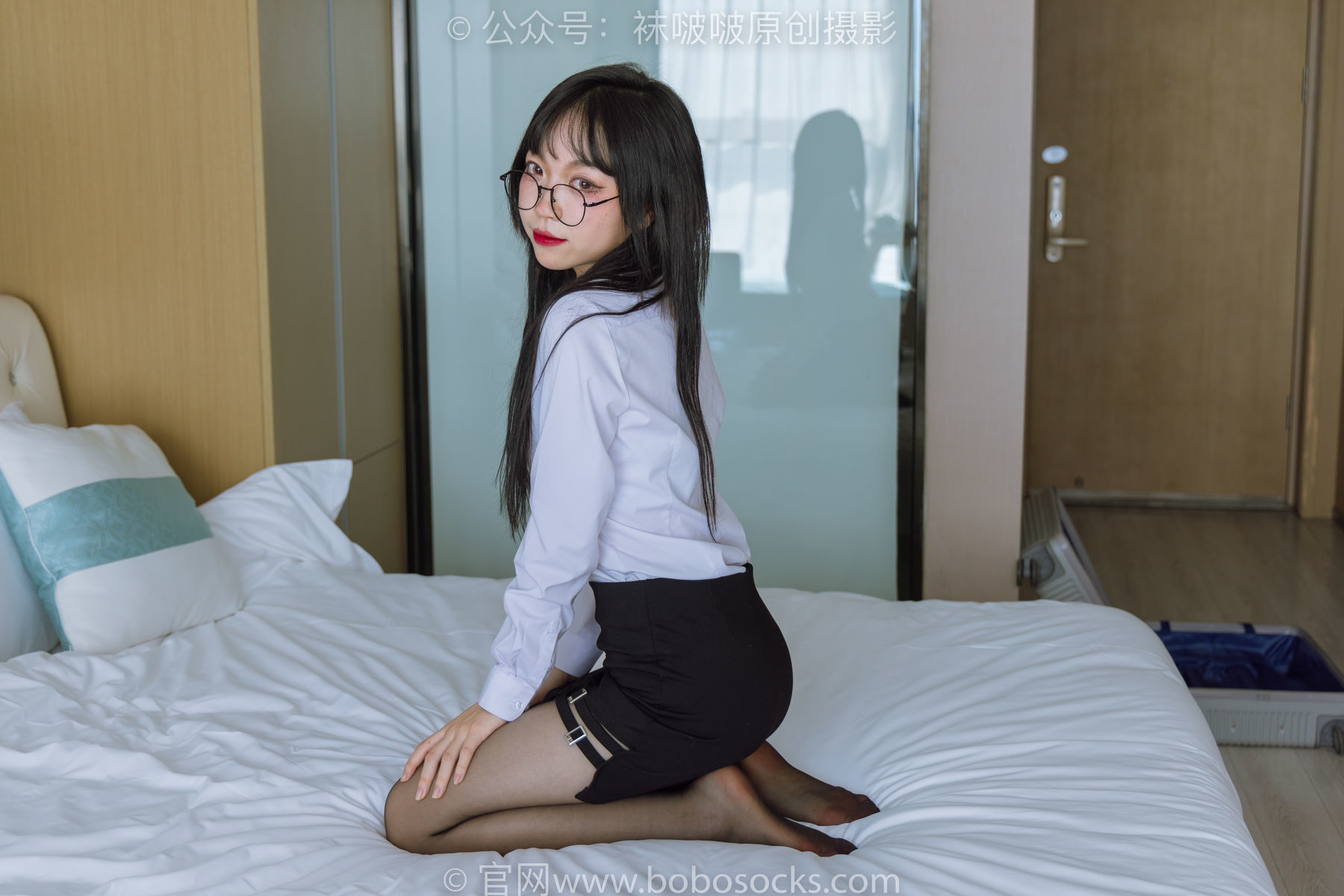 图片[103]-BoBoSocks袜啵啵 No.185 周周-ol制服、高跟鞋、黑丝[140P]-六色网