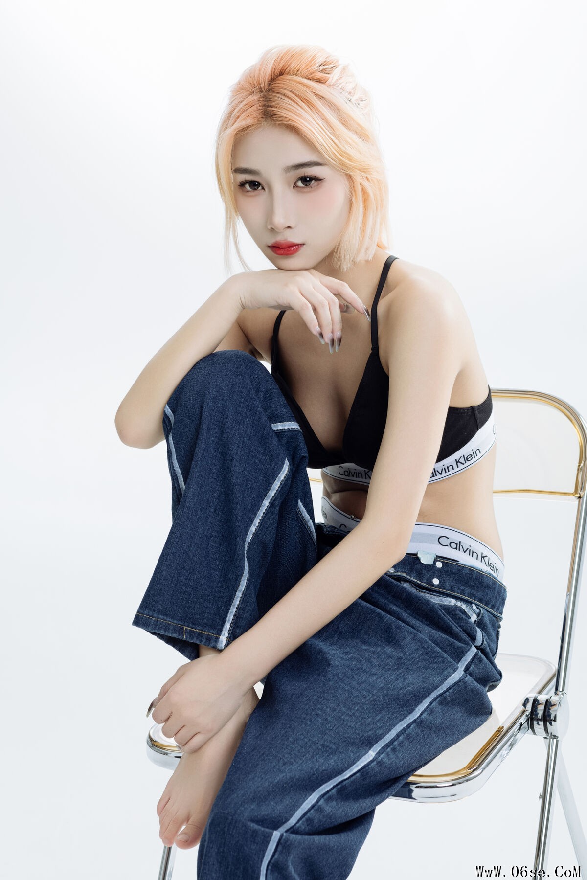图片[22]-YiTuYu艺图语 Vol.6388 Fan Fan[34P]-六色网