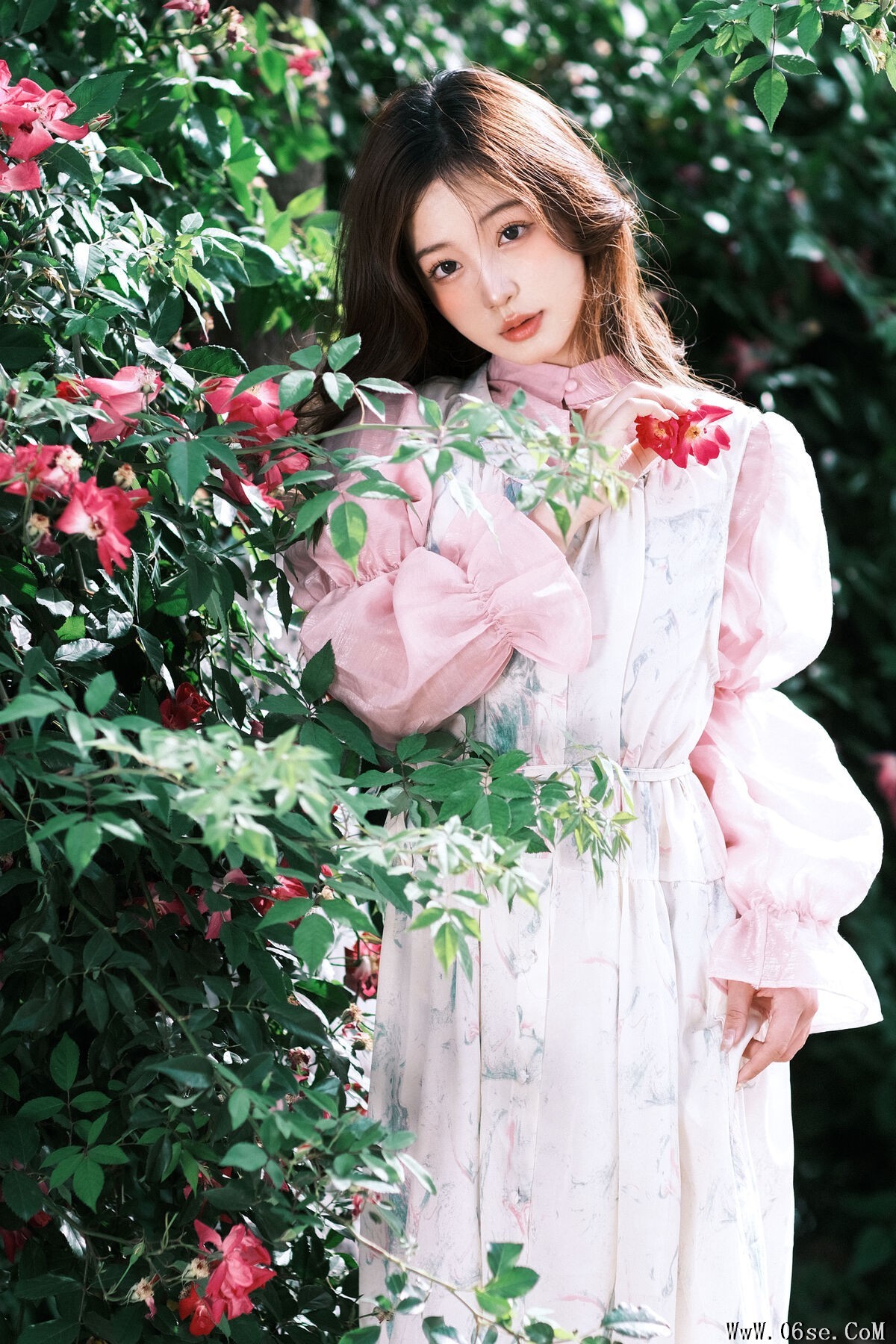 图片[11]-YiTuYu艺图语 Vol.7053 Gao Leng Xiao Bie Tu[39P]-六色网
