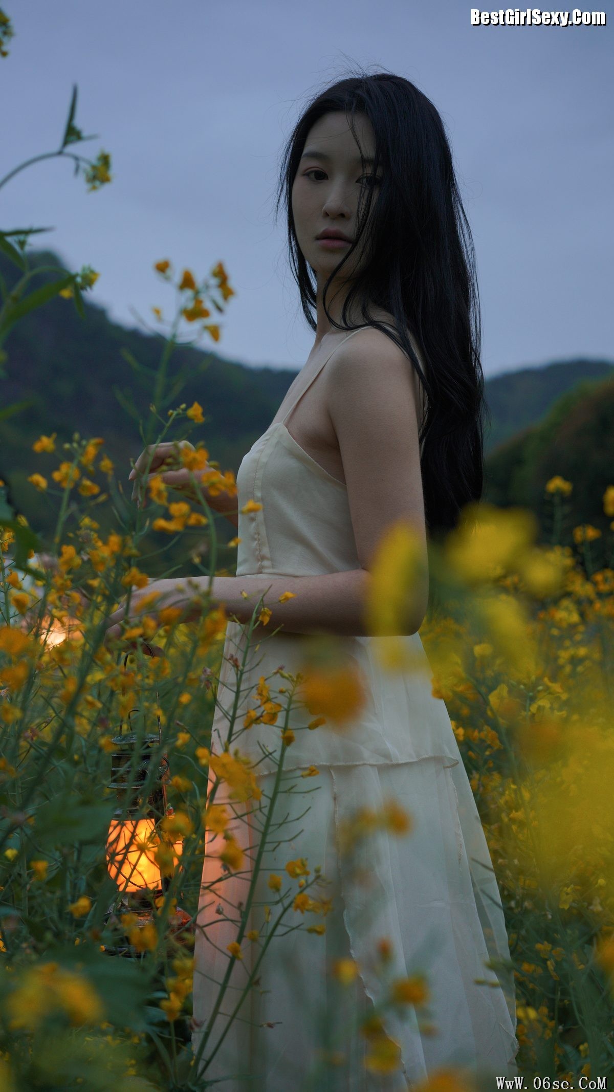 图片[15]-YiTuYu艺图语 Vol.4033 Ai Tan Xian De Xia Shang Zhou[26P]-六色网