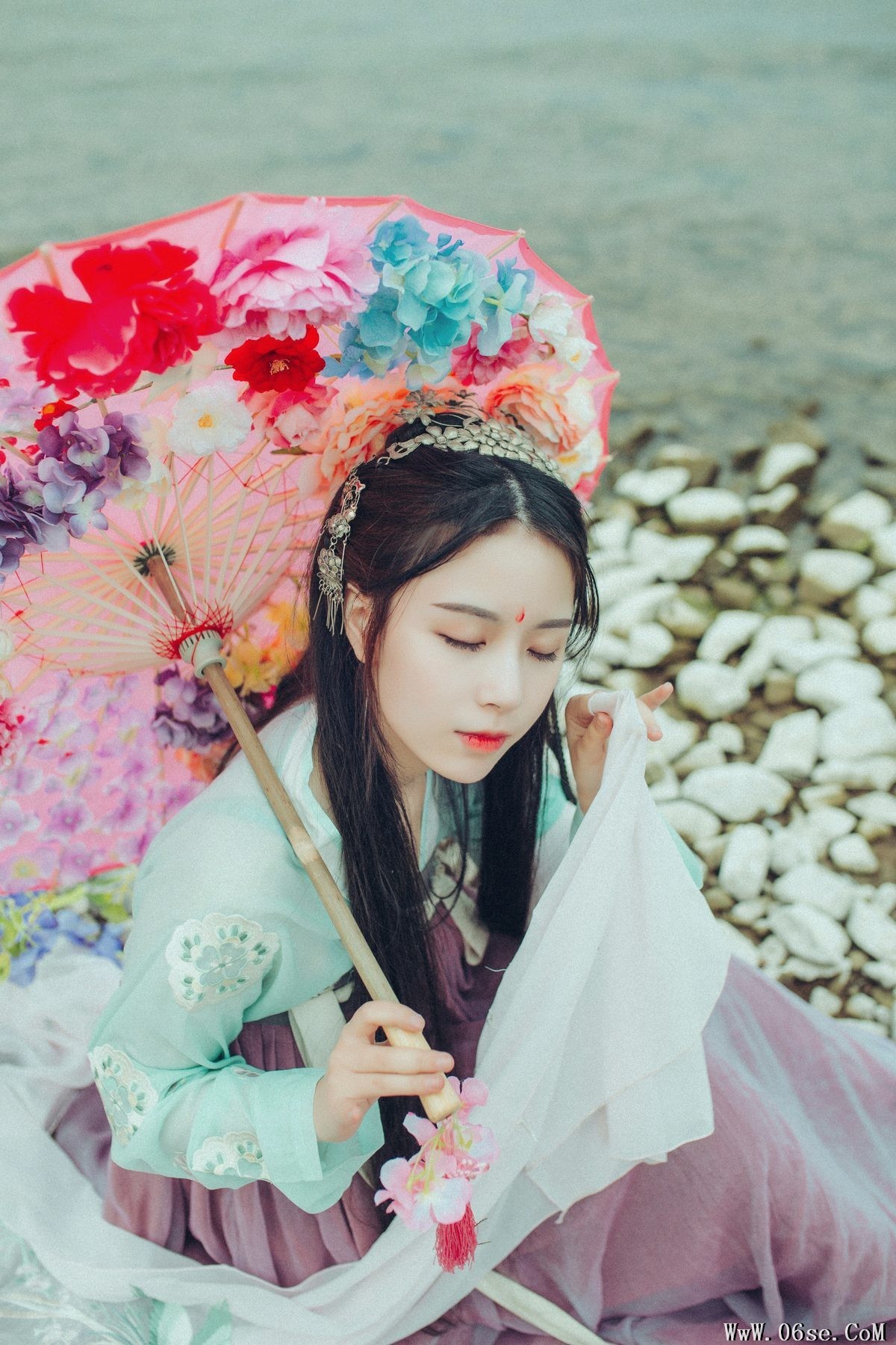 图片[19]-YiTuYu艺图语 Vol.4149 Gong Zi Bu Huai[37P]-六色网