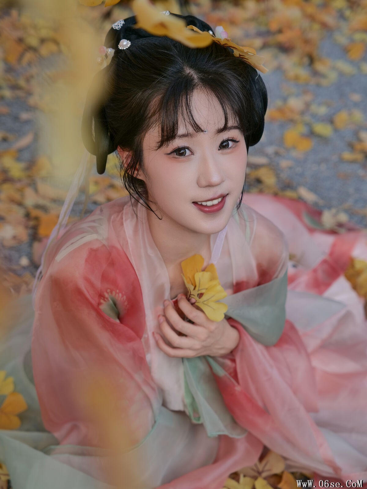 图片[19]-YiTuYu艺图语 Vol.6931 Tai Yang Du Du[24P]-六色网