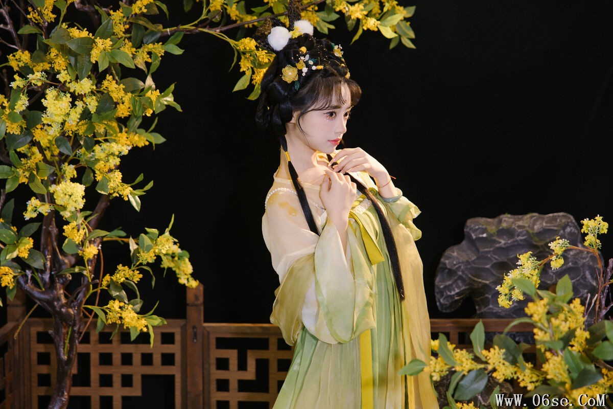 图片[5]-YiTuYu艺图语 Vol.7644 Xian Lu[32P]-六色网