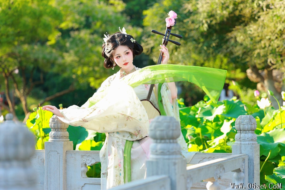 图片[23]-YiTuYu艺图语 Vol.7579 Yu Xiao Li Lili[38P]-六色网
