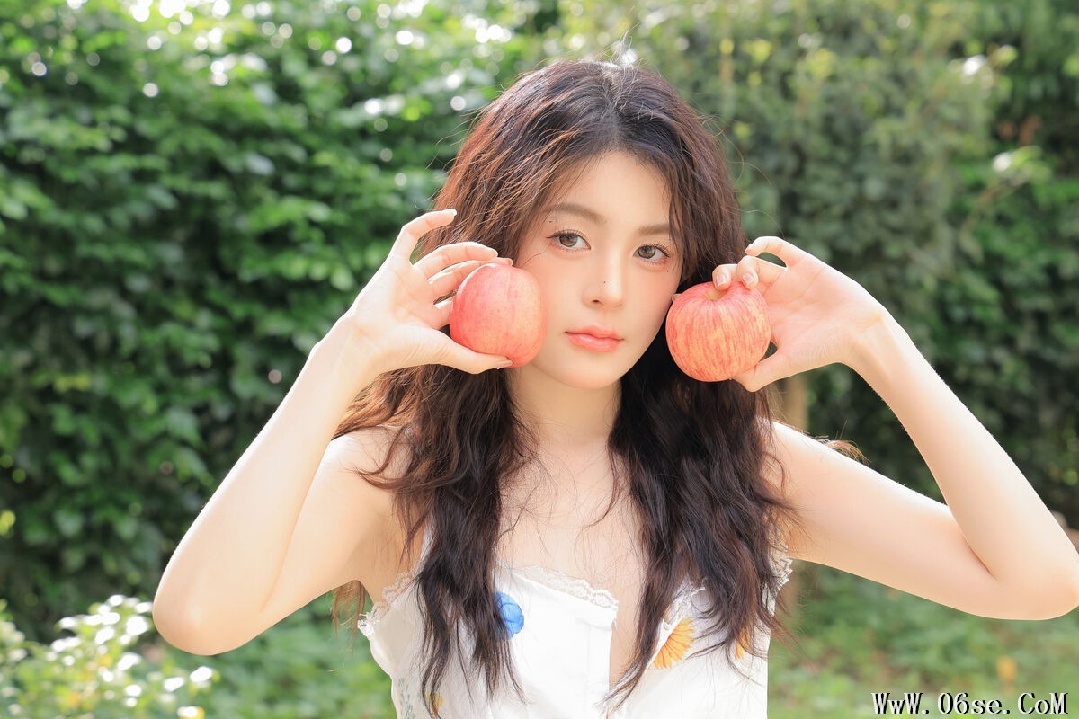 图片[12]-YiTuYu艺图语 Vol.7582 Luo Xin Xin[27P]-六色网