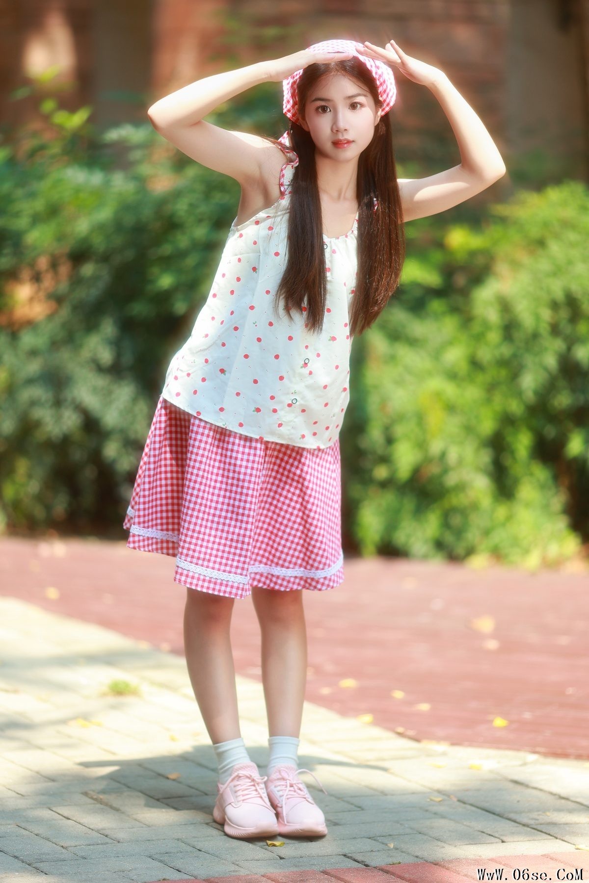 图片[12]-YiTuYu艺图语 Vol.5230 Xiao Du Tong Xue[57P]-六色网