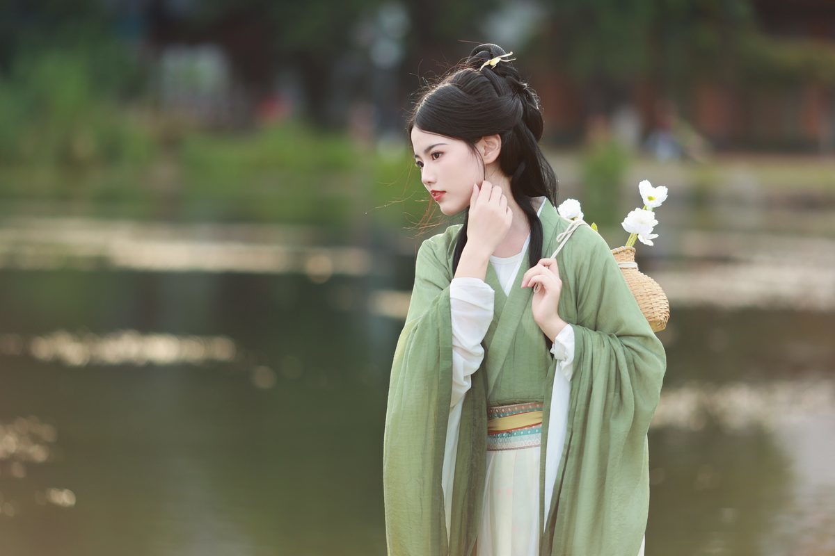 图片[22]-YiTuYu艺图语 Vol.5352 Yu Xiao Li Lili[46P]-六色网