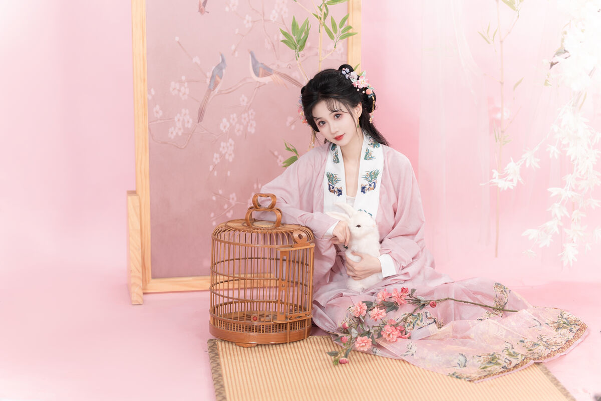 图片[26]-YiTuYu艺图语 Vol.7149 Qi Luo Sheng De Xiao Su Su[26P]-六色网