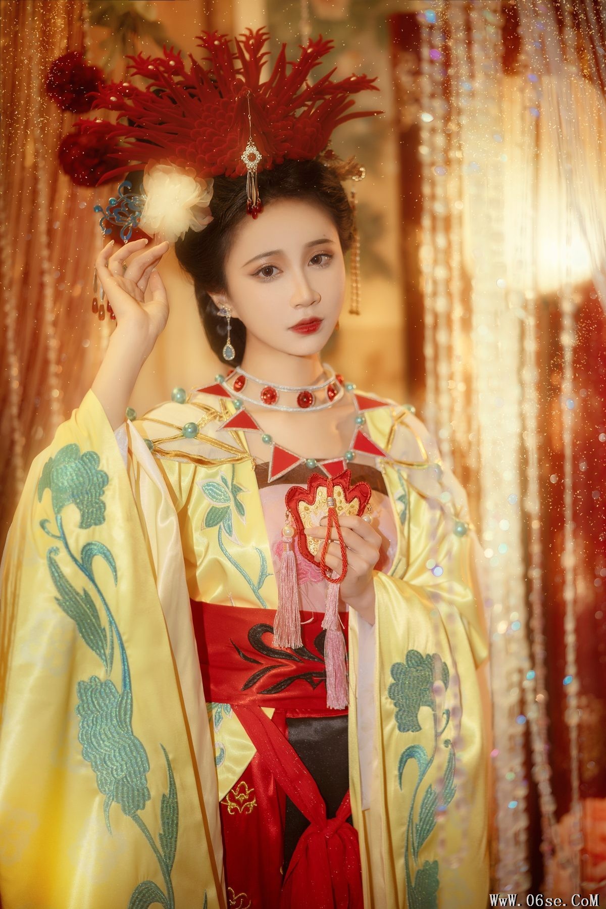 图片[25]-YiTuYu艺图语 Vol.3487 Qi Luo Sheng De Xiao Su Su[26P]-六色网