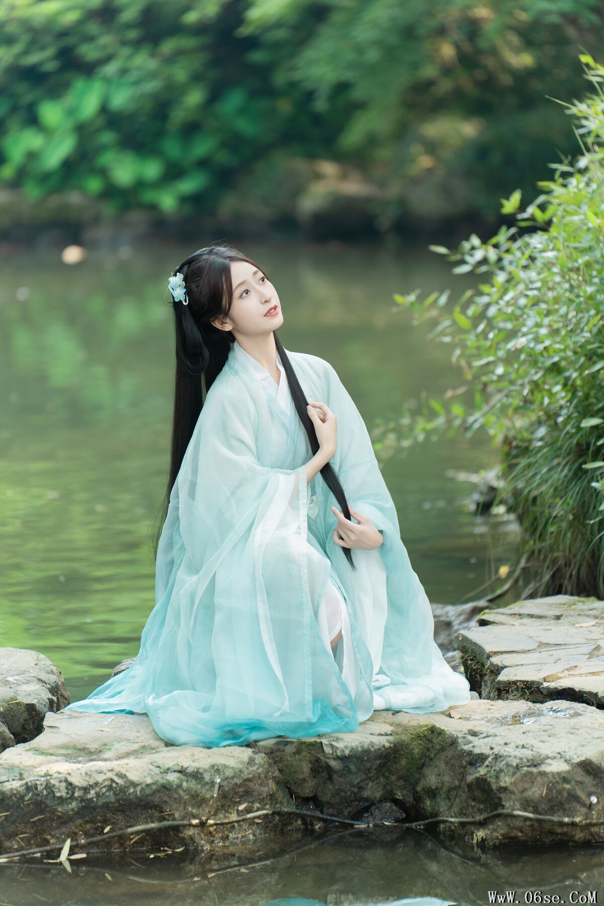 图片[10]-YiTuYu艺图语 Vol.7205 Xiao He[24P]-六色网