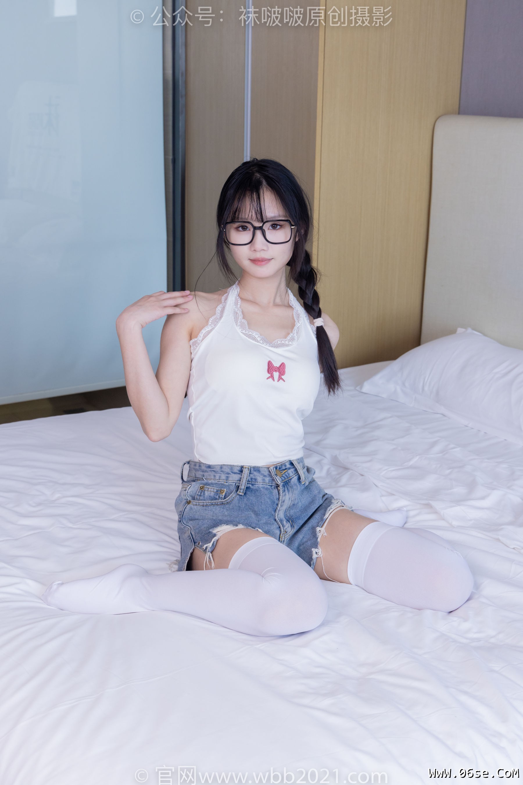 图片[47]-BoBoSocks袜啵啵 No.390 甜甜圈 -板鞋、厚黑丝大腿袜、厚白丝大腿袜[148P]-六色网
