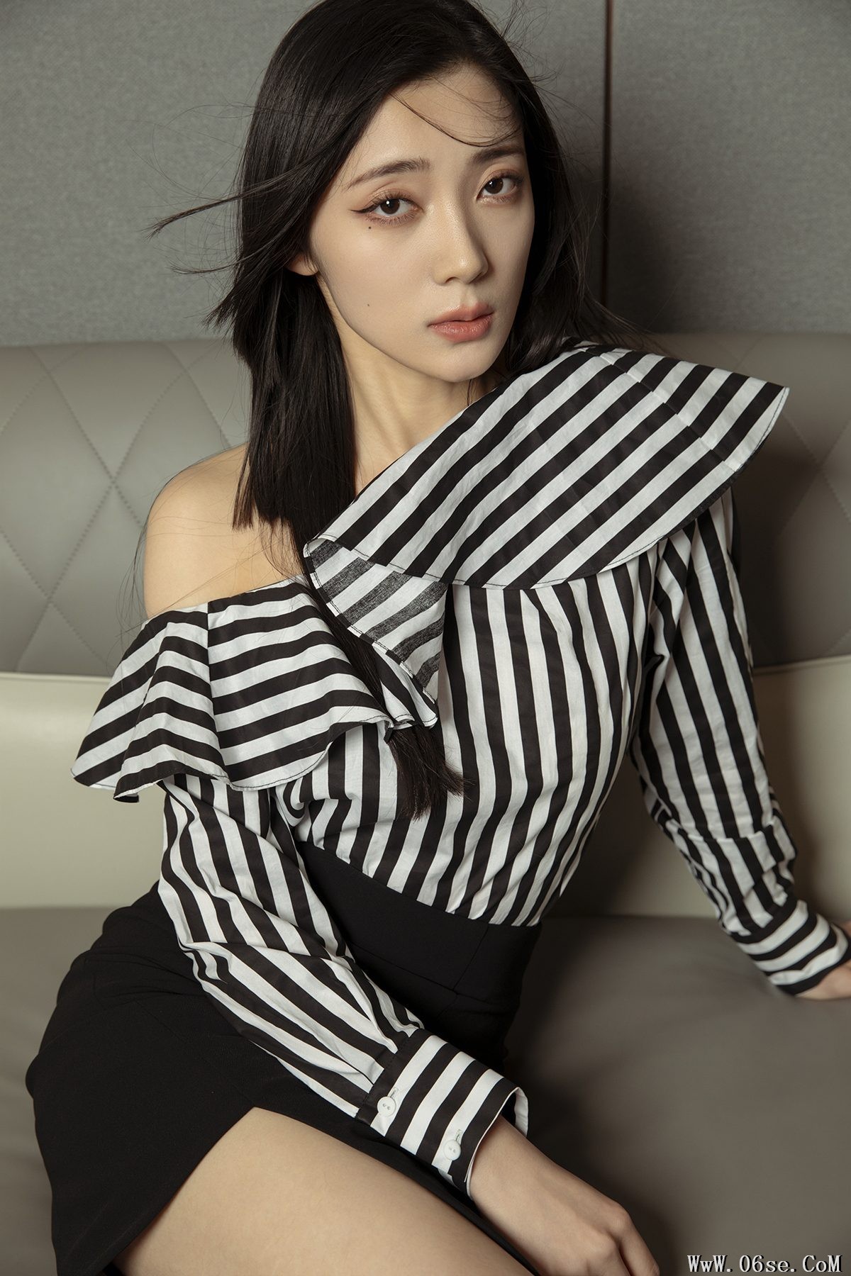 YiTuYu艺图语 Vol.4472 Yfala[33P]-六色网