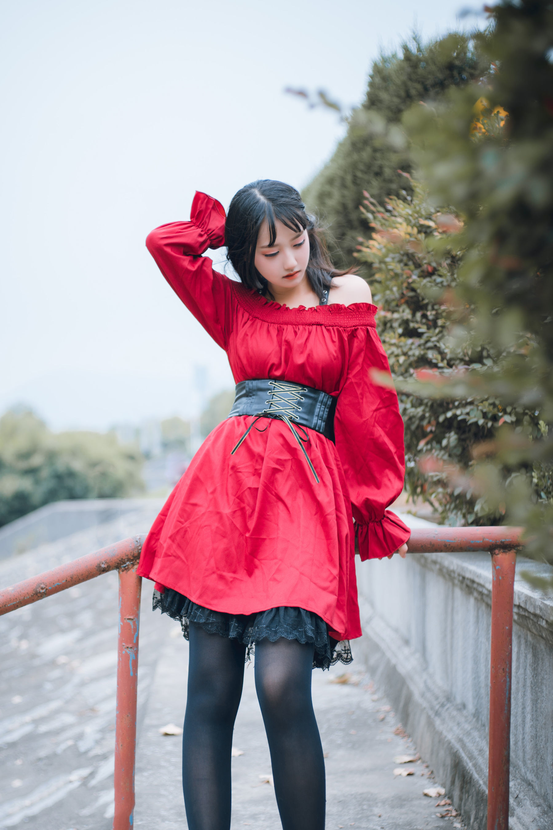 图片[24]-喵糖映画 VOL.453 红与黑 写真套图 [30P]-六色网