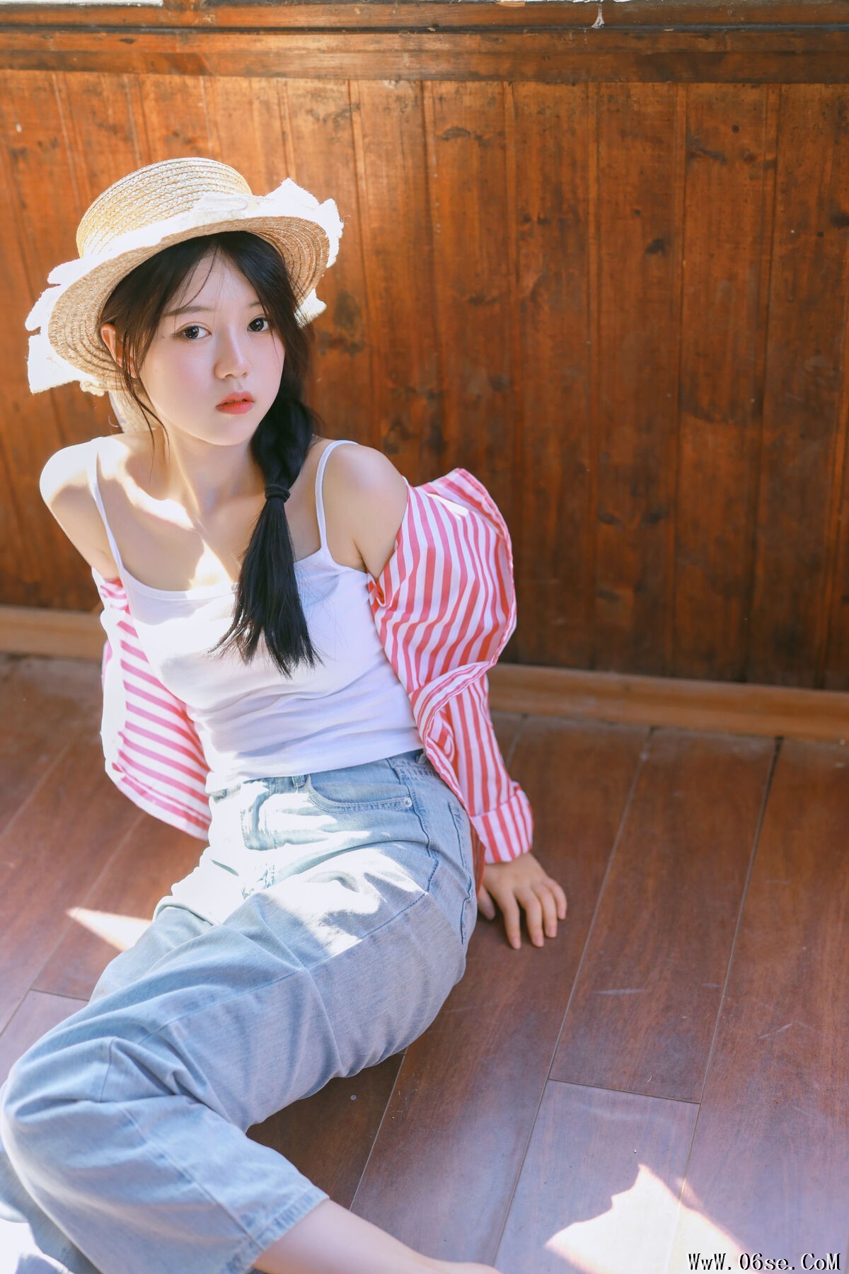 图片[16]-YiTuYu艺图语 Vol.6410 Wei Wei[28P]-六色网