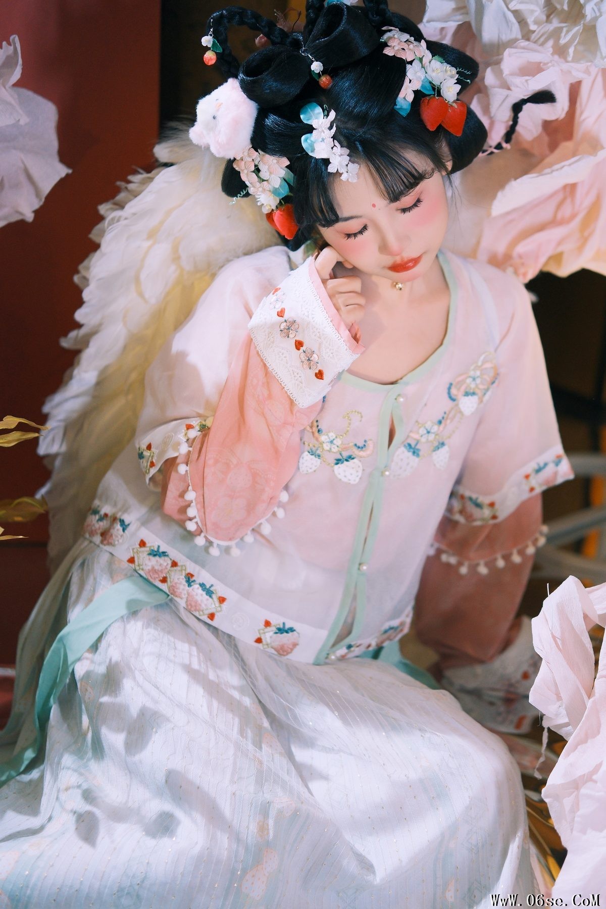 图片[23]-YiTuYu艺图语 Vol.6230 Xiao Chun Ye[27P]-六色网
