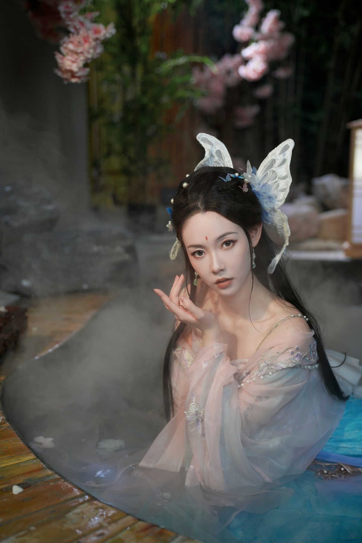 图片[25]-YiTuYu艺图语 Vol.4768 Vi Ge Vivian[48P]-六色网