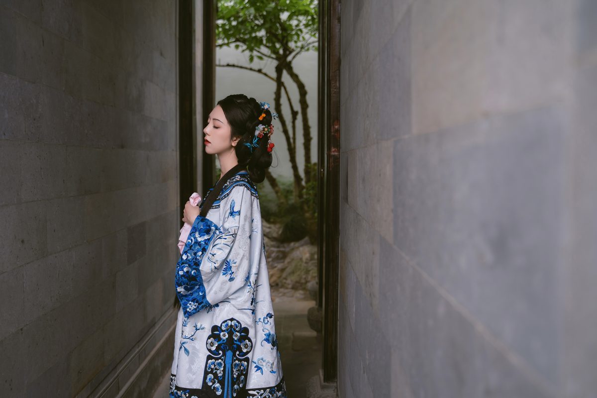 图片[18]-YiTuYu艺图语 Vol.5322 Qian Xue Ya[35P]-六色网