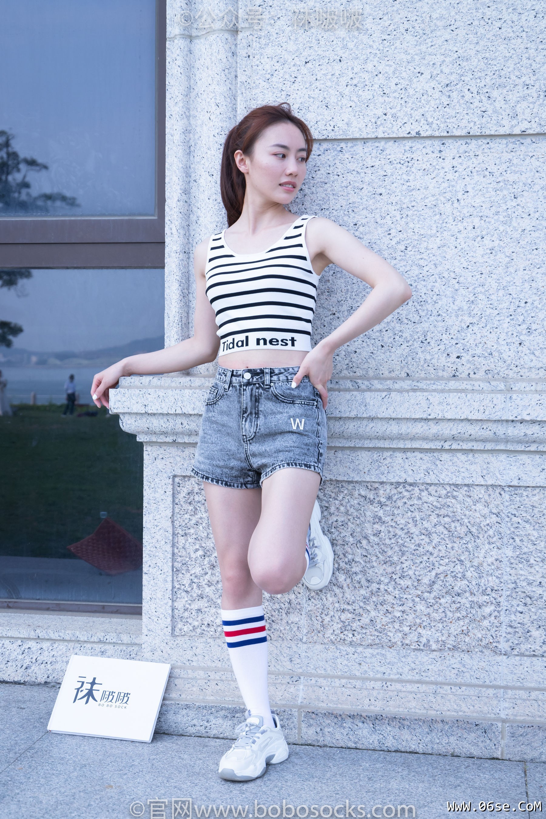 图片[9]-BoBoSocks袜啵啵 No.006 小米-运动鞋、白色小腿袜、裸足[130P]-六色网