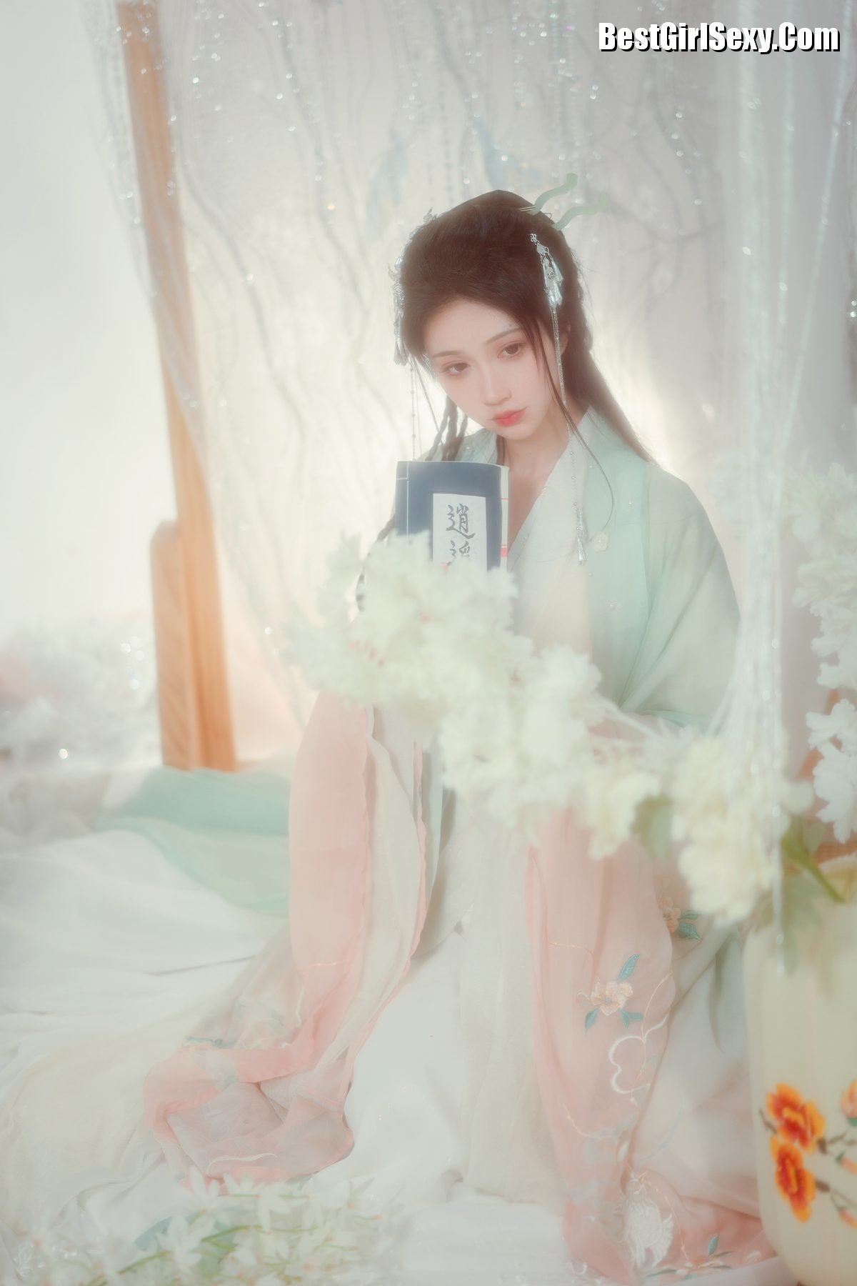 图片[20]-YiTuYu艺图语 Vol.3796 Qi Luo Sheng De Xiao Su Su[25P]-六色网