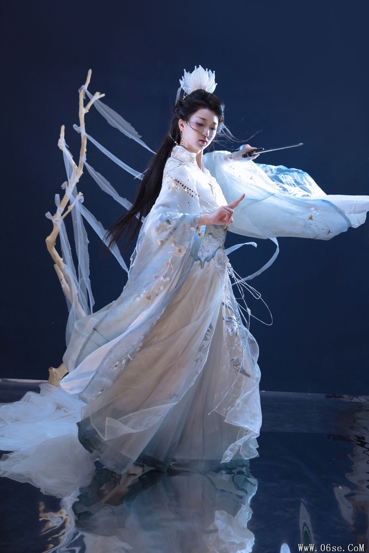 图片[19]-YiTuYu艺图语 Vol.7417 Leng Ku Wang Ye[23P]-六色网