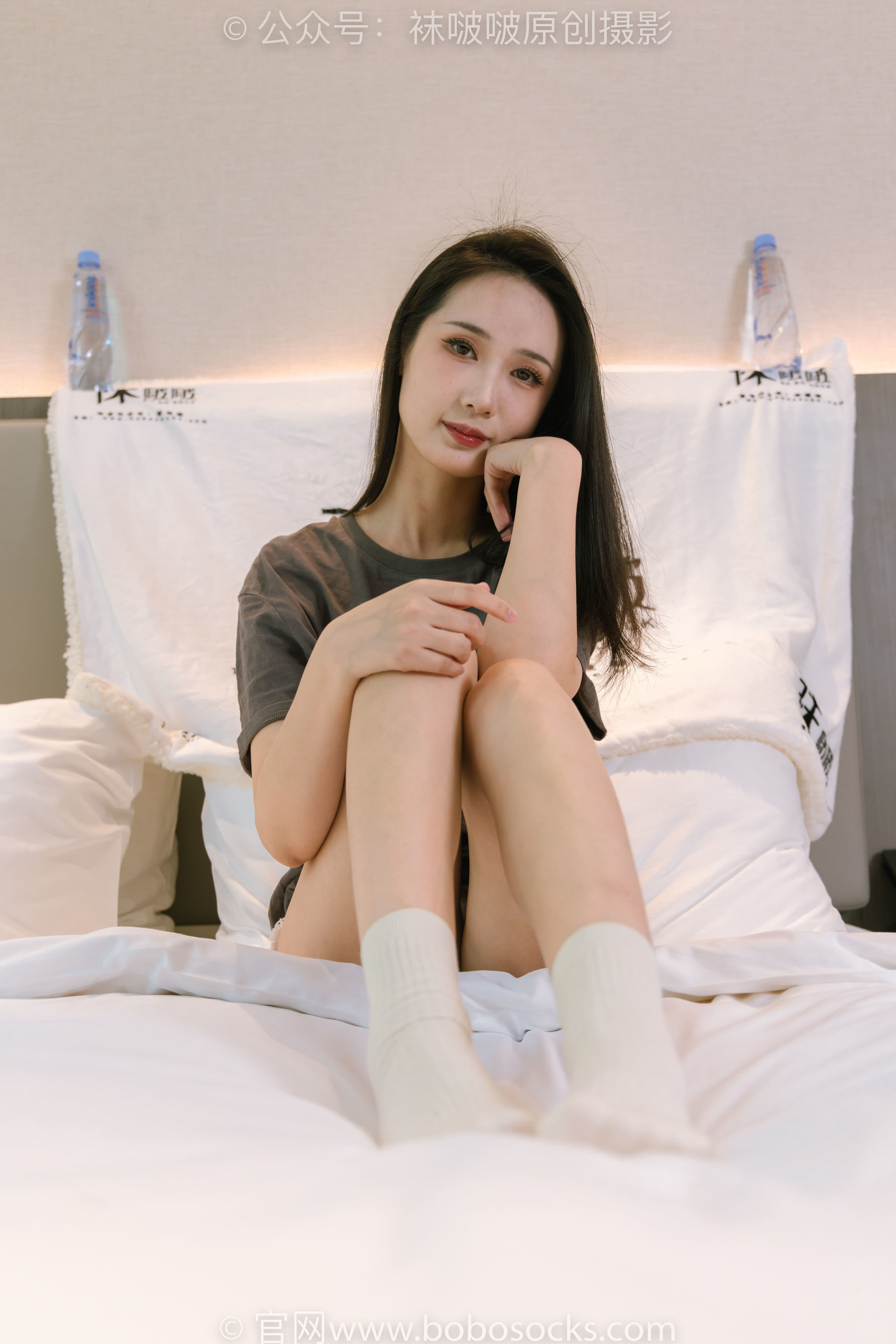 图片[83]-BoBoSocks袜啵啵 No.176 小安-运动鞋、白棉袜、裸足[139P]-六色网