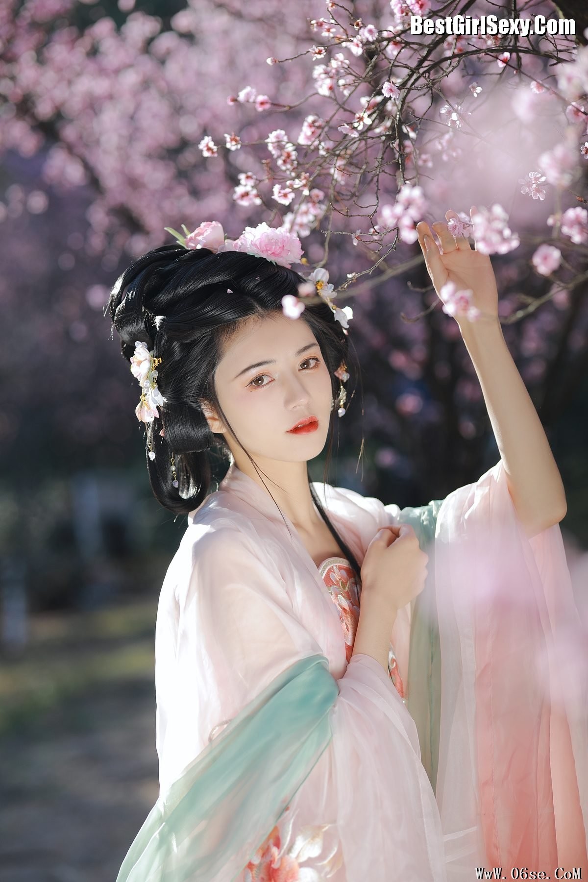 图片[20]-YiTuYu艺图语 Vol.3732 Wu Sui[28P]-六色网