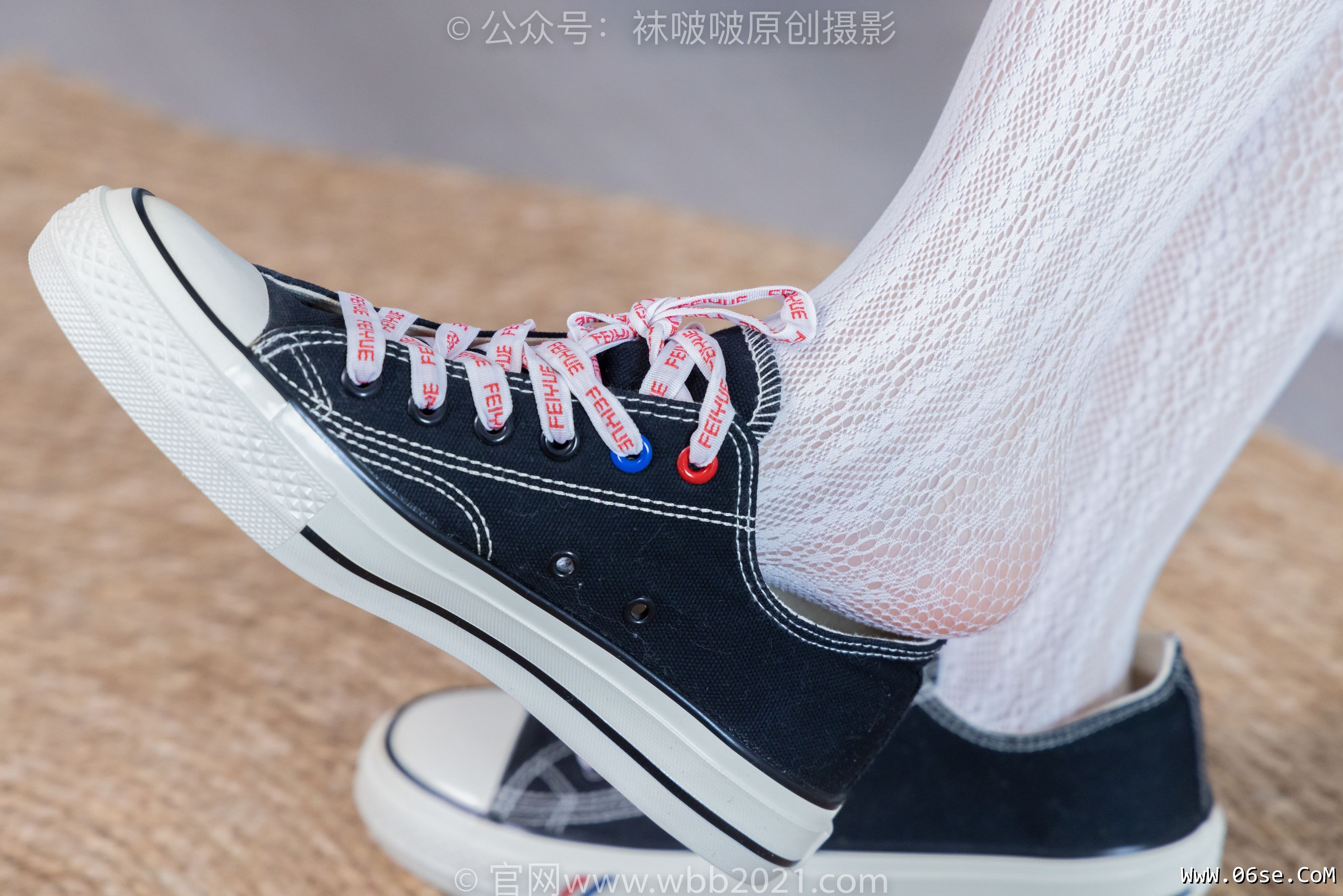 图片[28]-BoBoSocks袜啵啵 No.372 甜甜圈 -板鞋、白色蕾丝袜、可拆卸牛仔裤、裤里丝[140P]-六色网