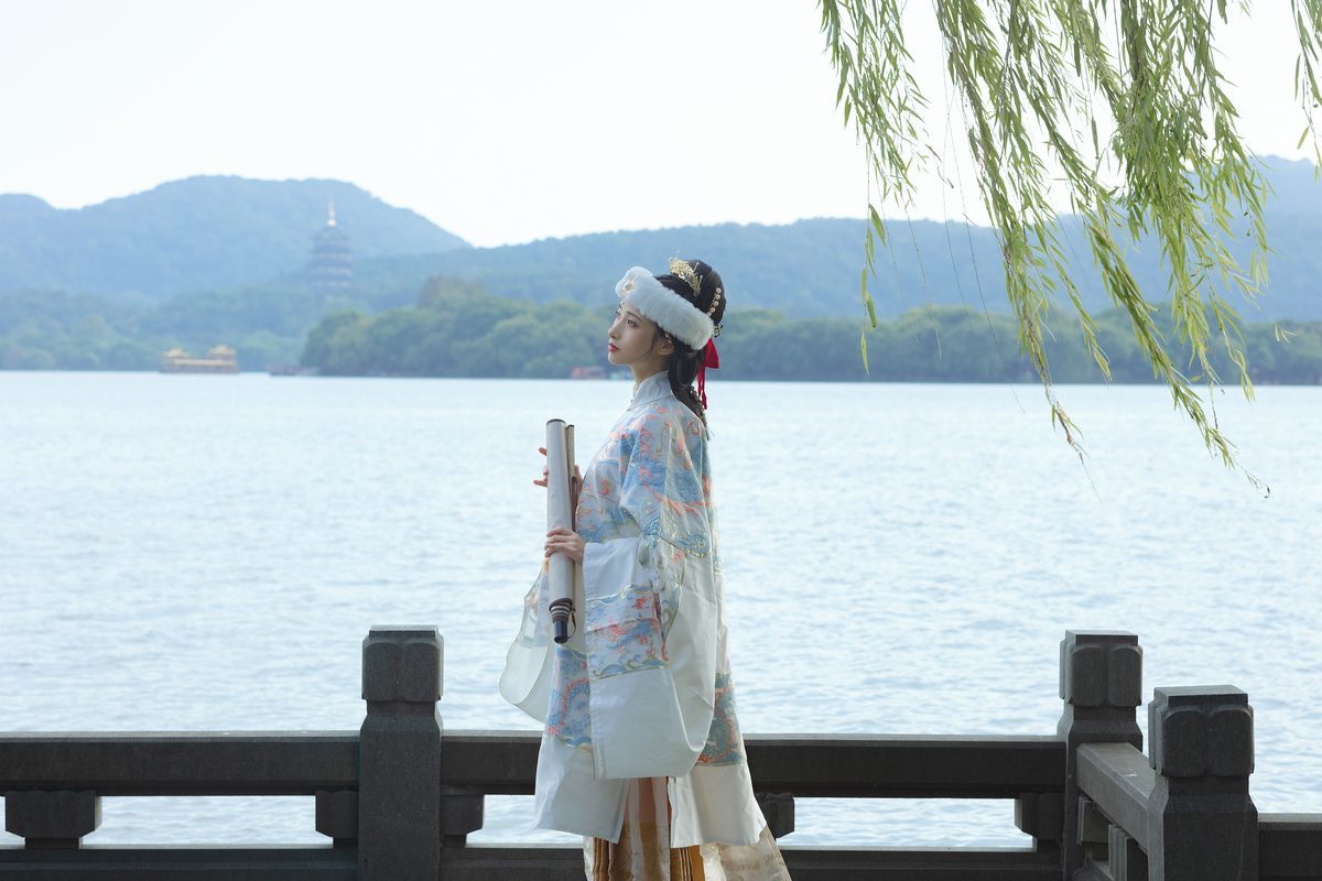 图片[19]-YiTuYu艺图语 Vol.3724 Mou Xiao Yao[53P]-六色网